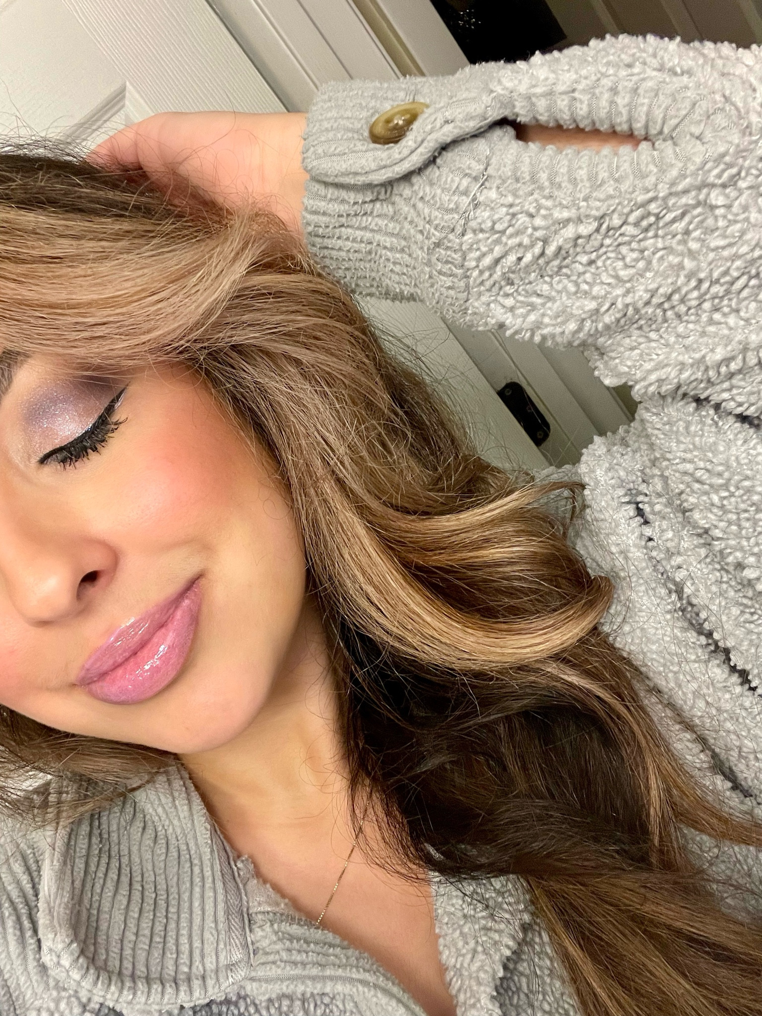 Monochromatic makeup but subtle. R.E.M. Beauty Fembot on the lids, Juvia’s Place Violets palette in the crease, Haus Labs blush in Lavender Blonde, R.E.M. Beauty highlighter in Miss Neptune. NYX milky gloss in Lilac Splash (sub Fenty’s Mauve Wive$ if can’t find). 

Lavender has been my fav color a good 2 years now 😩

#LTKstyletip #LTKfindsunder100 #LTKbeauty