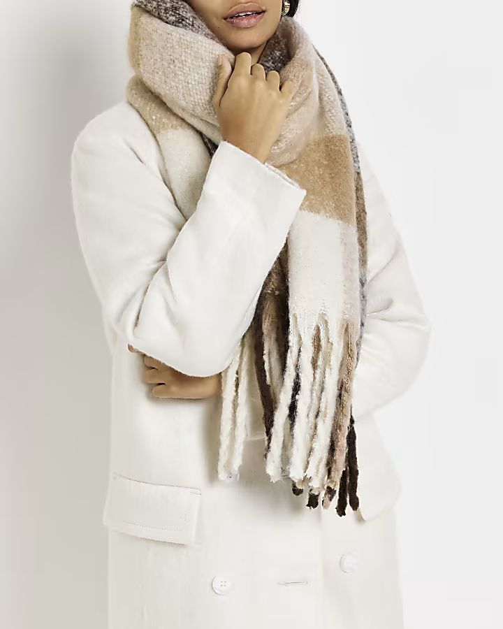 Cream check chunky knit scarf | River Island (UK & IE)