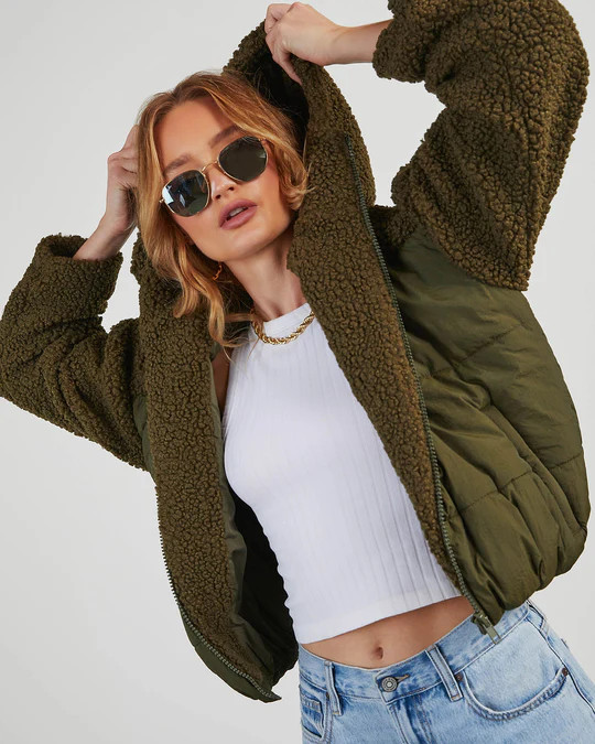 Cabin Vibes Sherpa Contrast Puffer Jacket | VICI