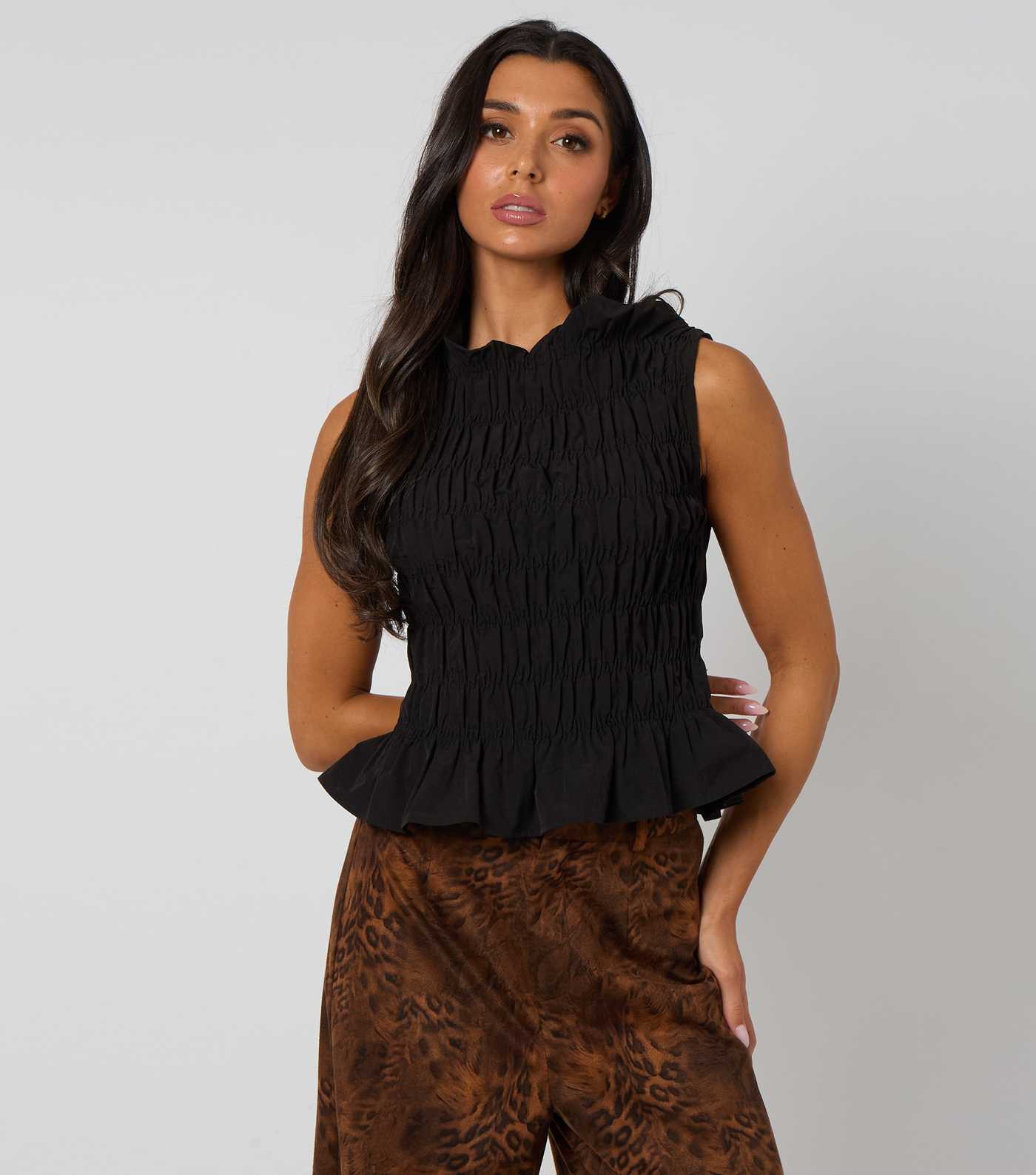 Urban Bliss Black Shirred Peplum Hem Top | New Look | New Look (UK)