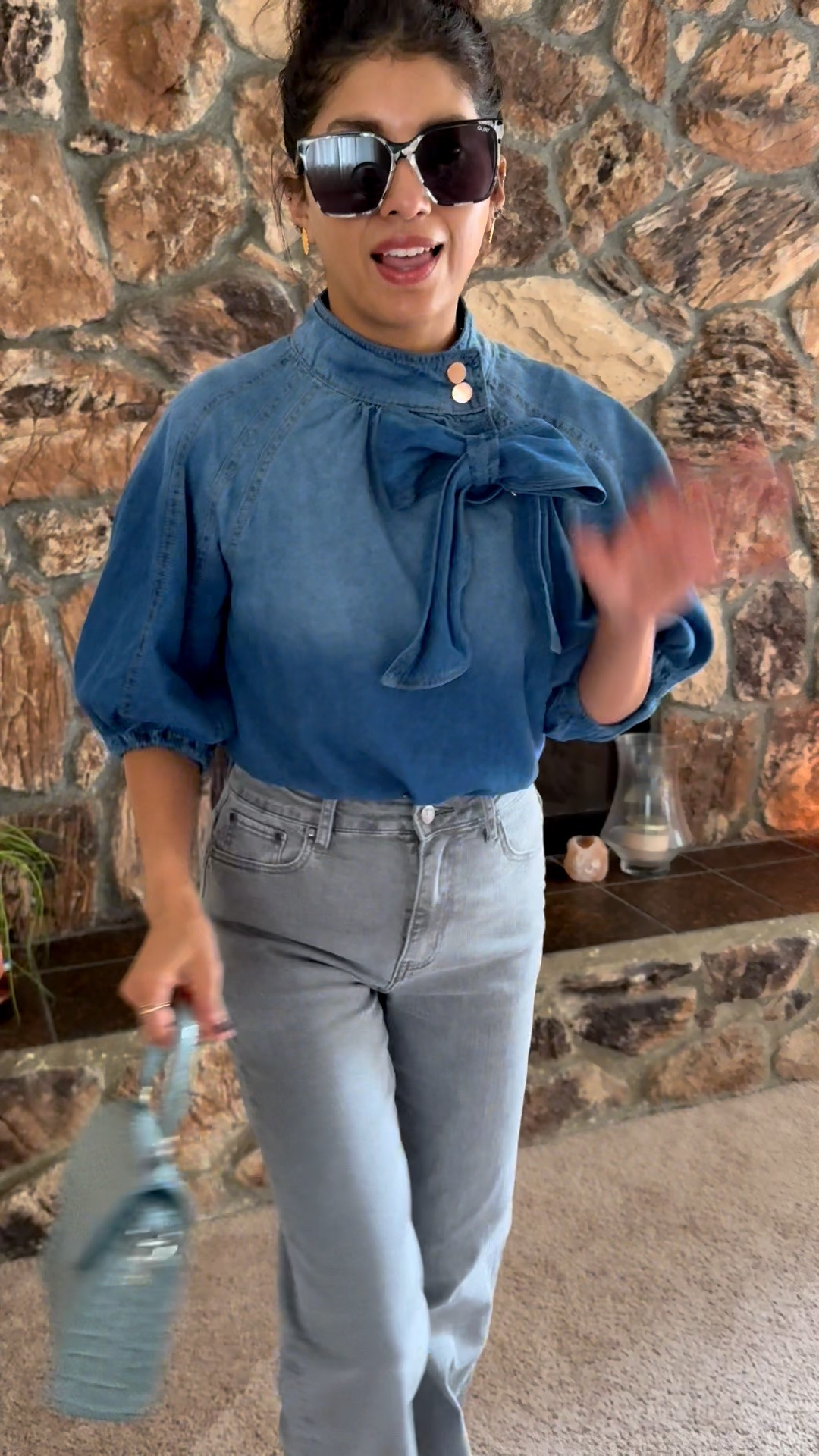 Bow detail + puff sleeves = instant cute 🎀
This lightweight denim top is great quality and easy to style with jeans, skirts, or shorts. A versatile everyday piece you’ll keep reaching for 💙
Too size S
Bottom size M
Shoe size 8

denim top, bow top, puff sleeve top, lightweight denim, cute casual tops, spring fashion tops, everyday outfit top, women’s denim shirt, wardrobe staples


#LTKOver40 #LTKFindsUnder50 #LTKSeasonal