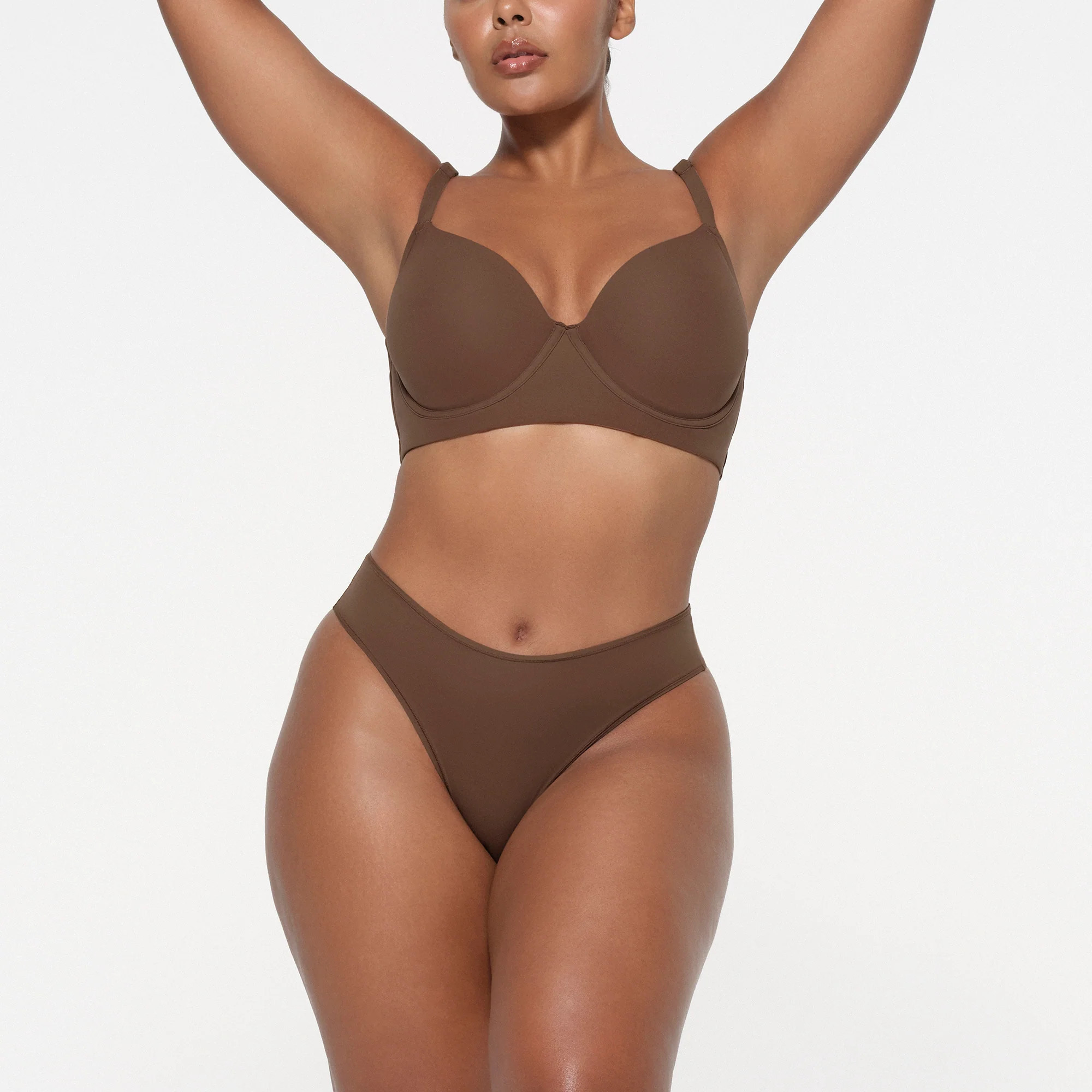 SKIMS Back Smoothing Full Coverage Bra | Medium Neutral | 38DD | Fits Everybody | SKIMS (US)