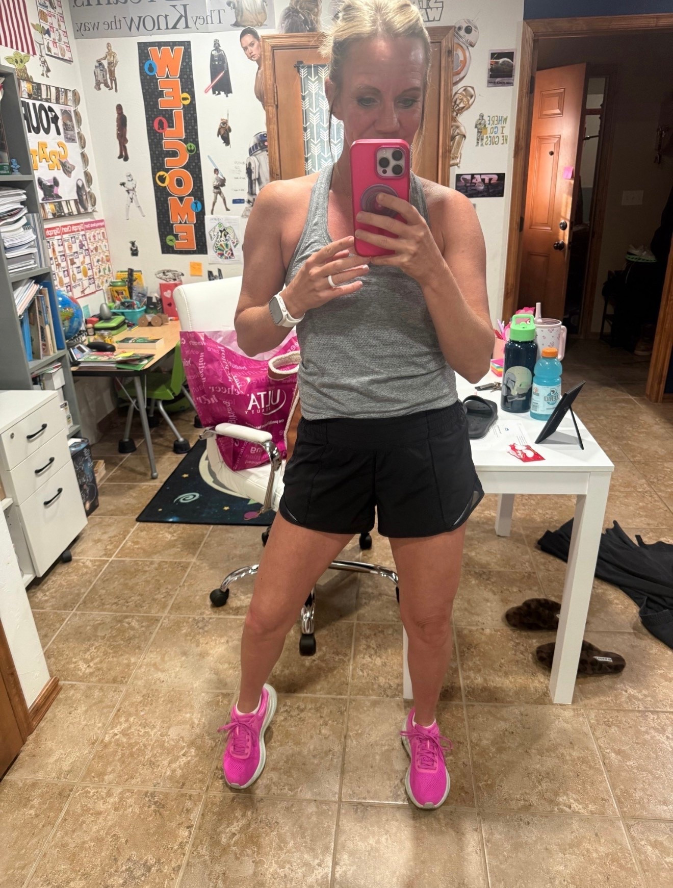 Workout done ✔️
Now let’s talk about how a good outfit just hits different 🔥

If I feel good, I push harder. Period.

And yes… the pink shoes stay on rotation 💗

#fitnessstyle #workoutfit #fitmom #faithandfitness #gymoutfit #ltkfit

#LTKmomlife #LTKActive #LTKOver40
