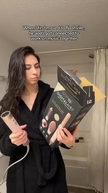 Tried out the Conaire DigitalAire and gotta say I’m in love 🥰
.
#grwm #storytime #meetcute #hairstyle