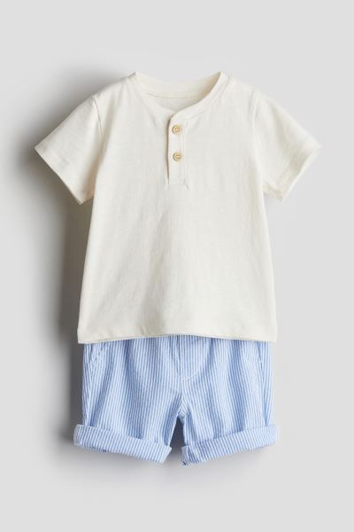 2-piece Shirt and Shorts Set - Light khaki green/striped - Kids | H&M US | H&M (US + CA)
