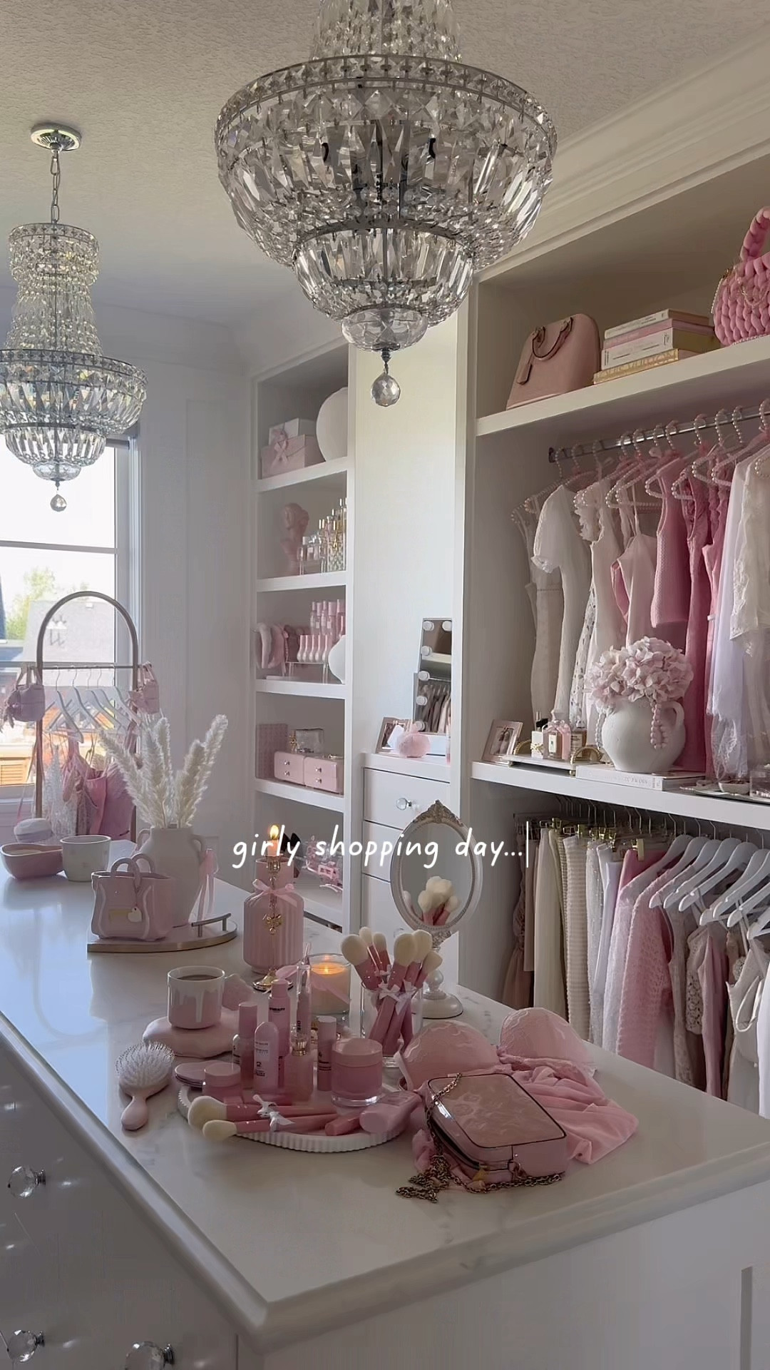 Girly shopping day!🎀👛✨

#LTKcanada #LTKsummer #LTKbeauty