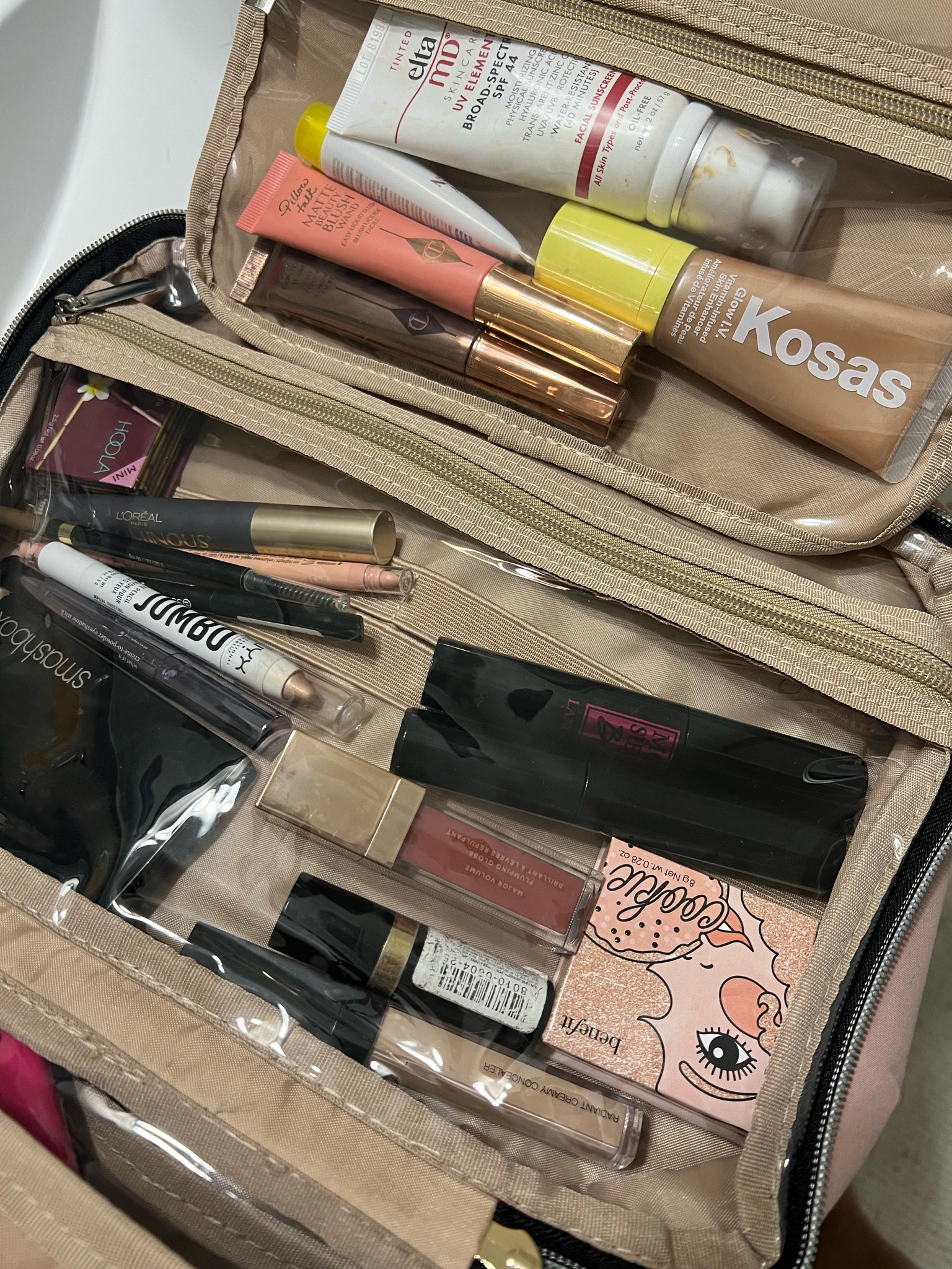My beauty favorites & Amazon travel bag 

#LTKunder50 #LTKbeauty #LTKtravel
