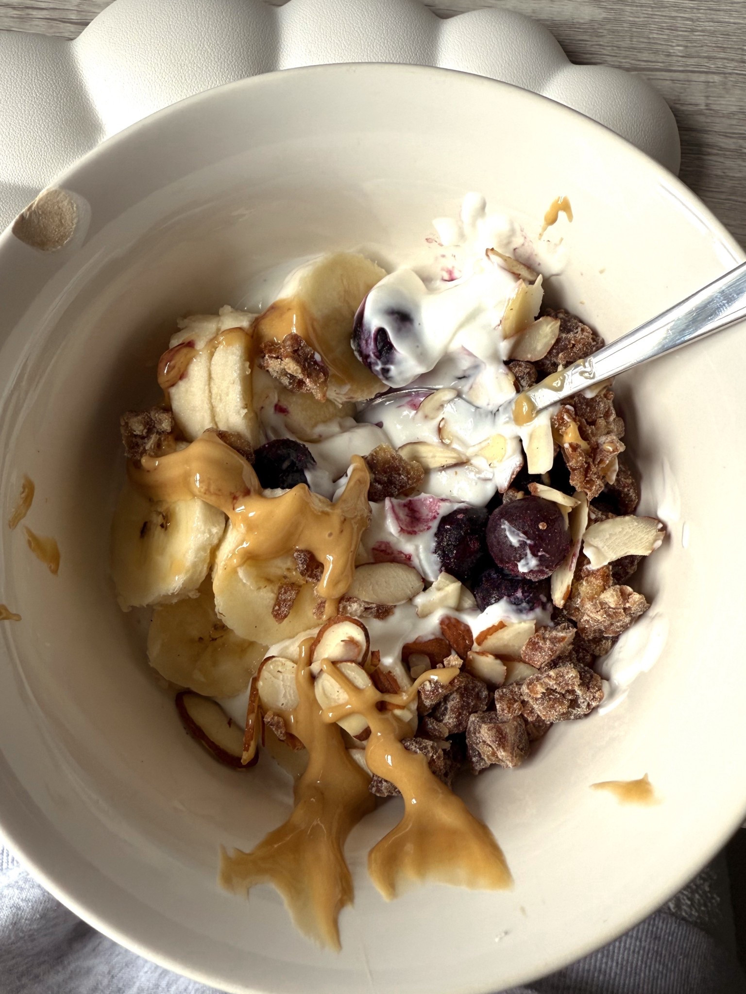 Every morning breakfast 🍌🫐
Helps reduce bloating, inflammation, and so much vitamins and minerals! 

#LTKBeauty #LTKSeasonal #LTKHome