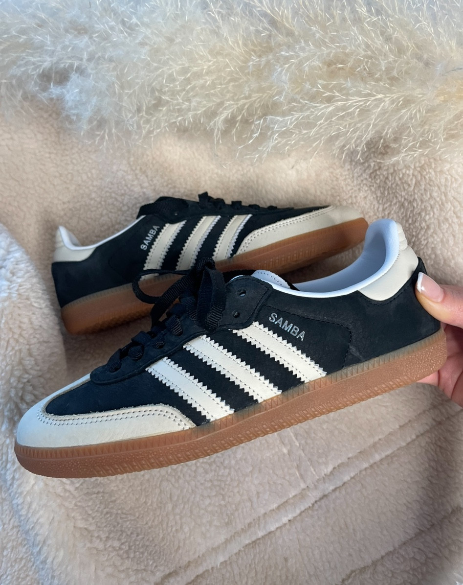 Sambas black and cream

#LTKSeasonal #LTKU #LTKstyletip