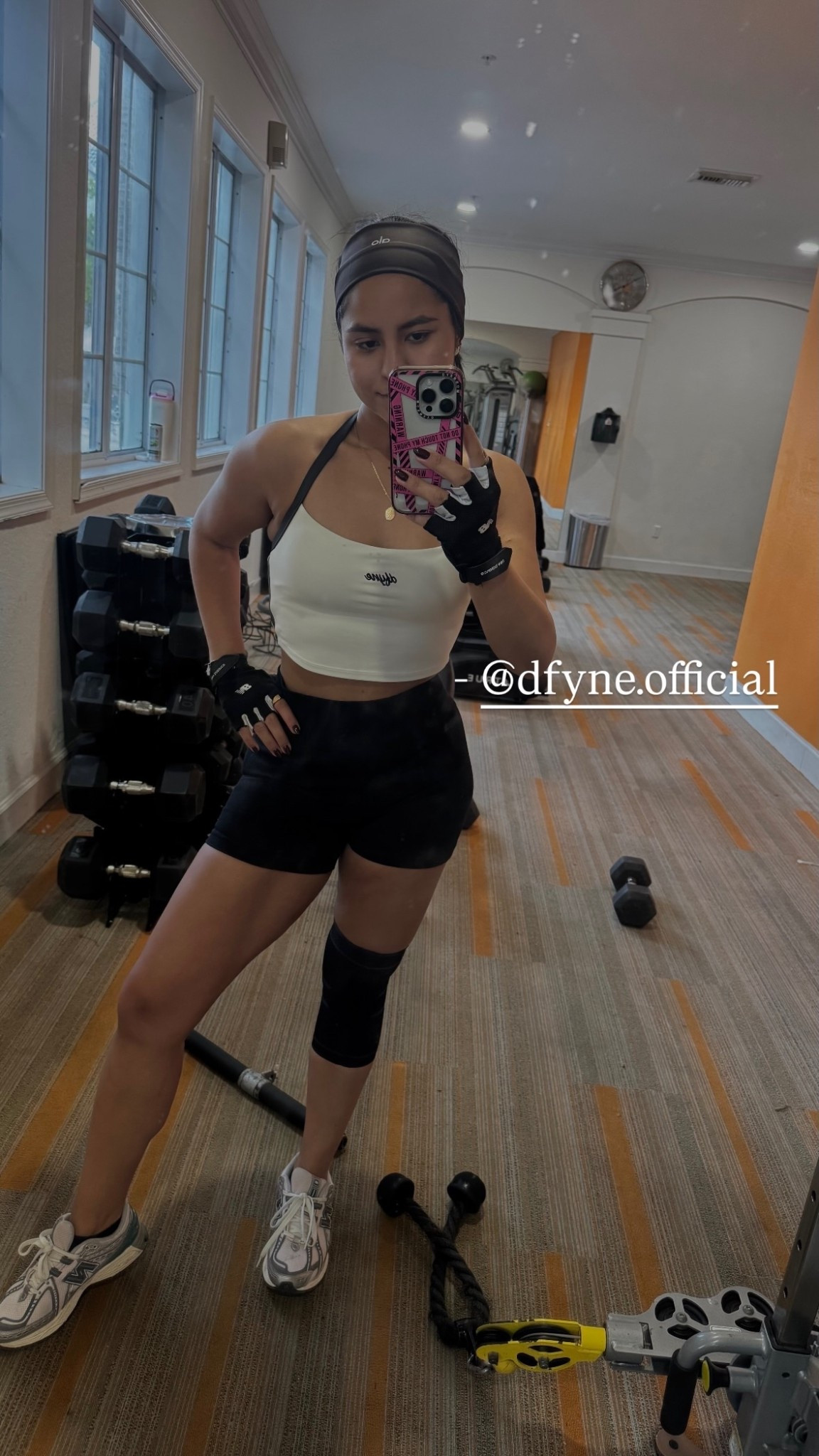 - @dfyne.official
