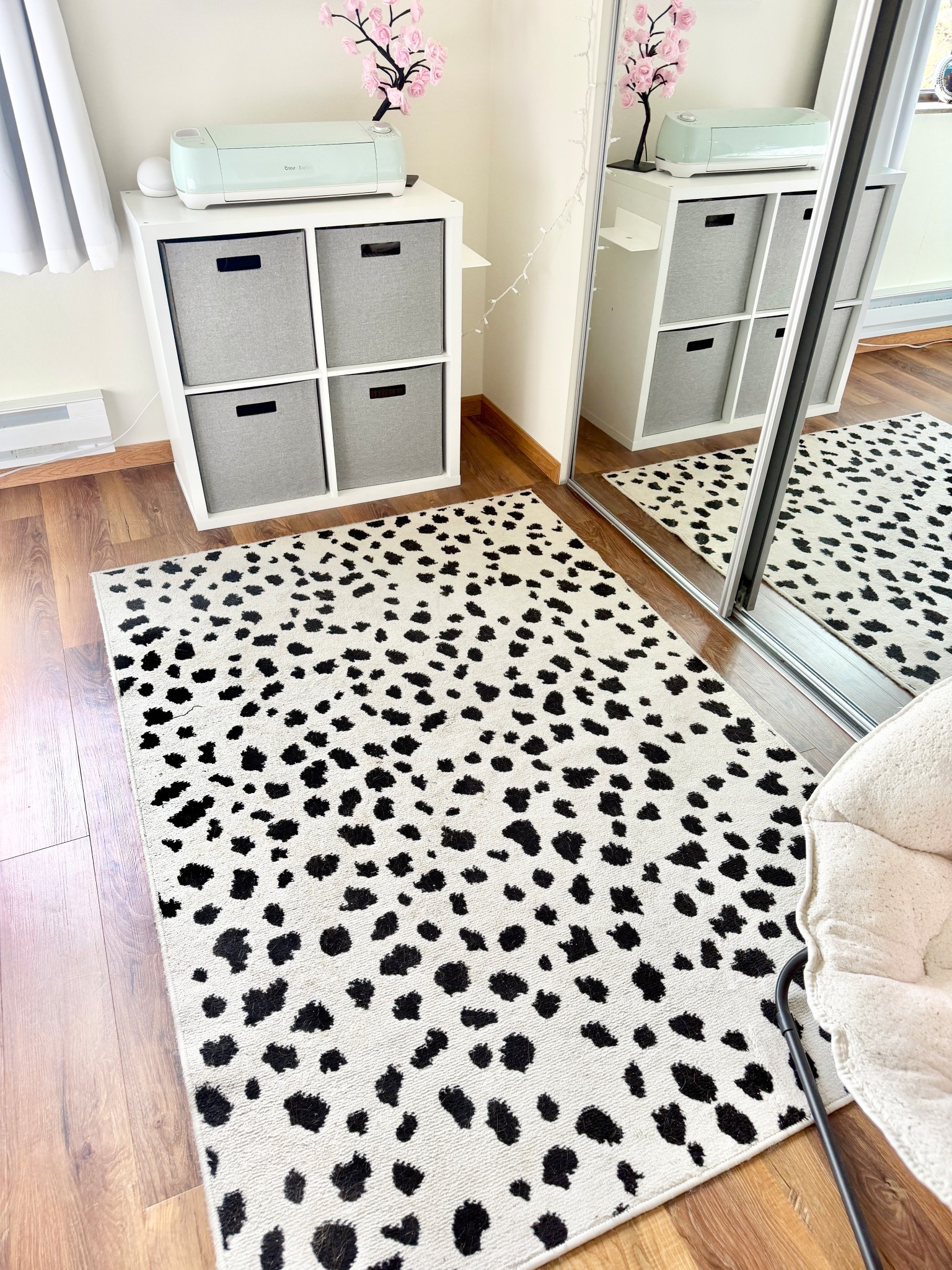 My Favorite Rug Ever from @Wayfair!

Spotted rug, black and white rug, college dorm room decor, dorm decor, college apartment, teenage girl bedroom, classroom decor, classroom rug, dorm essentials, teen girl room, trendy room decor, neutral room decor 

#LTKHome