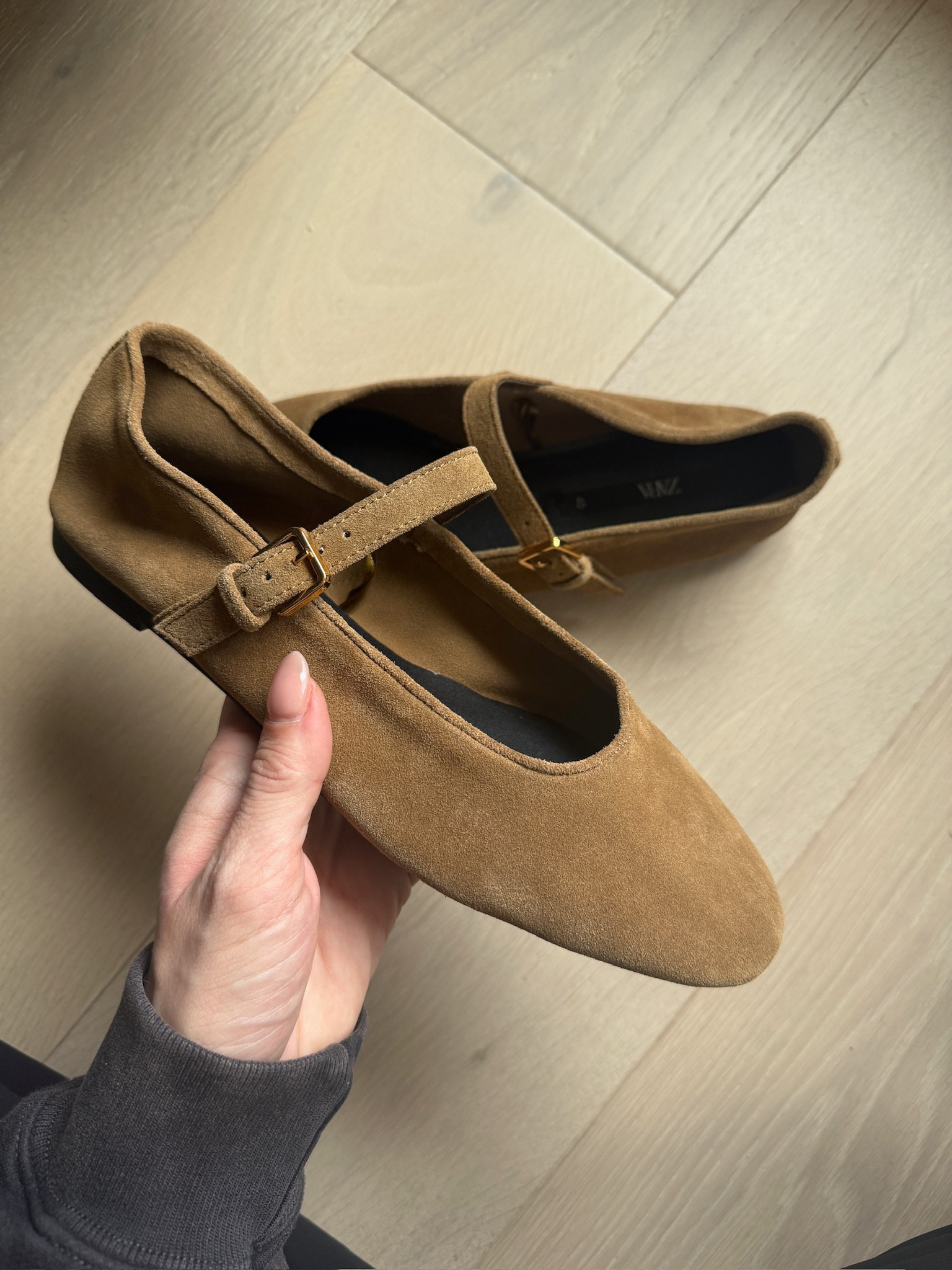 I have been loving Mary Jane’s and ballet flats! These from Zara go with everything and really elevate a casual outfit

#LTKStyleTip #LTKFindsUnder50 #LTKShoeCrush