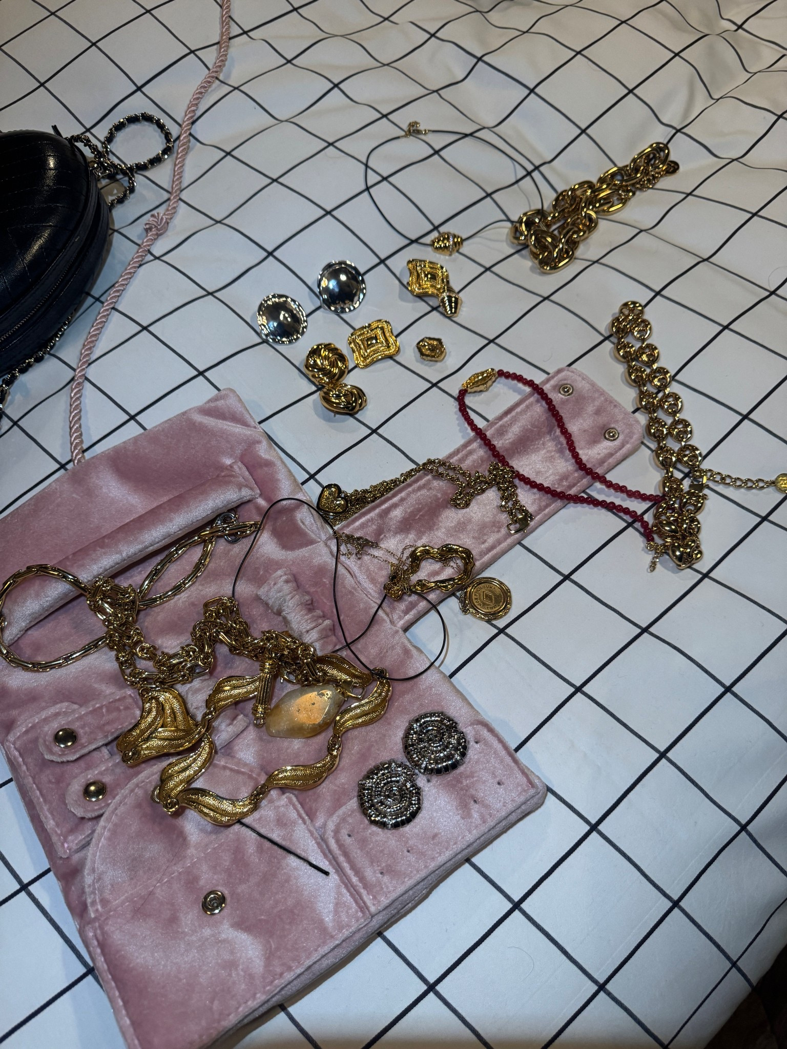 Statement jewellery I’m loving right now 

#LTKgiftguide #LTKuk #LTKstyletip