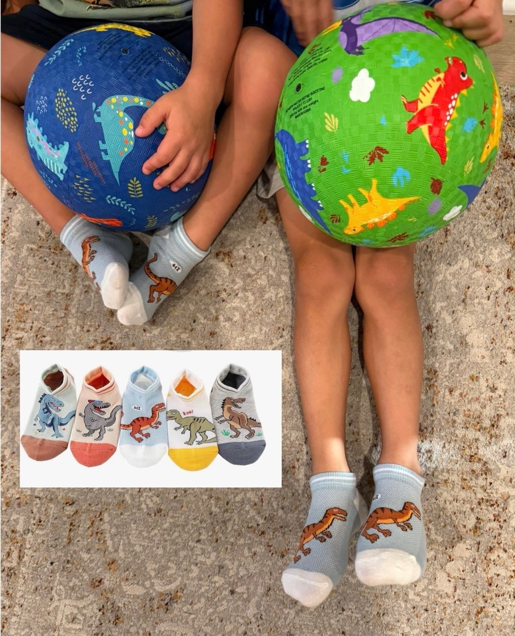 got these cute dinosaur socks for my toddler boys! 
-
toddler boys, back to school shopping, back to school, back to school for toddler boys, Amazon toddler boys

#LTKootd #LTKKids