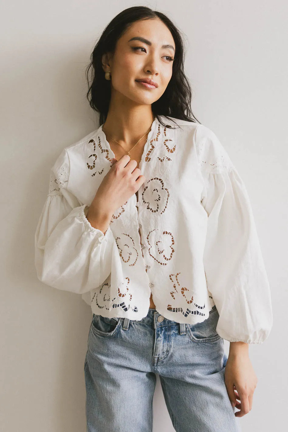 Violet Embroidered Blouse in White | Böhme US