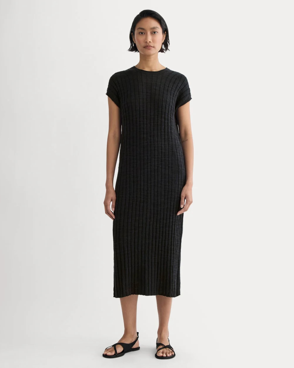 The Column Dress in Cotton Linen | Black | Everlane