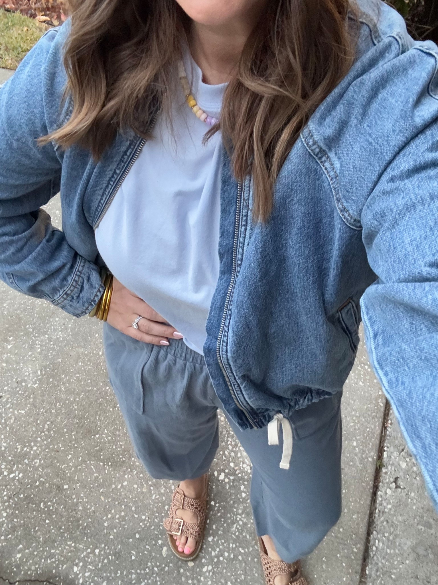 These pants are soooo comfy, easy and I reach for them often! Causal outfit for errands, mom life 

TTS- medium 

#LTKMidsize #LTKmomlife #LTKootd