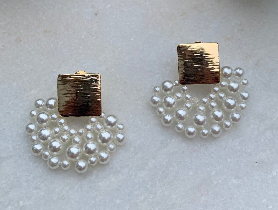 Fan Pearl Earrings - Etsy | Etsy (US)