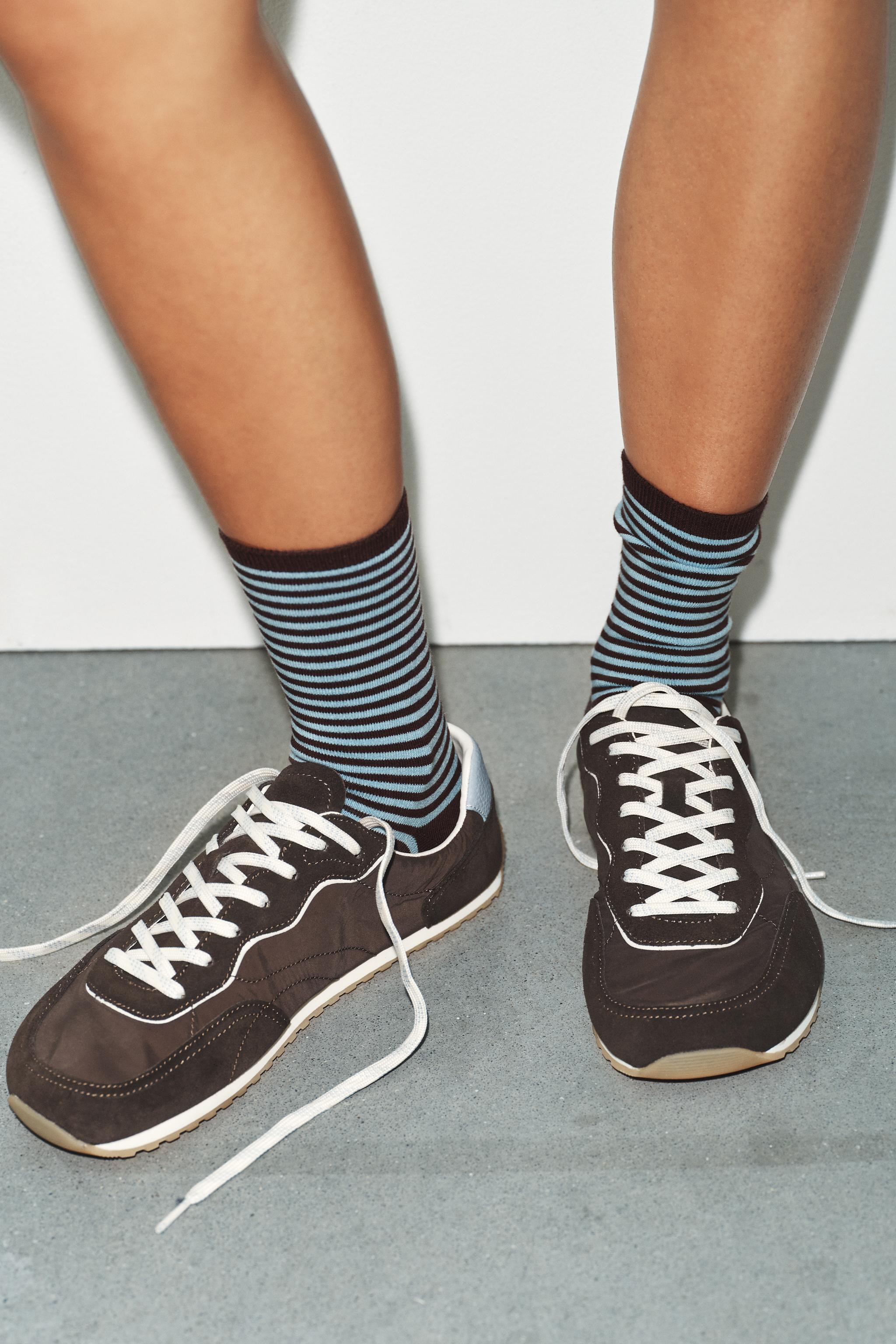CONTRAST BAREFOOT TRAINERS | Zara AU