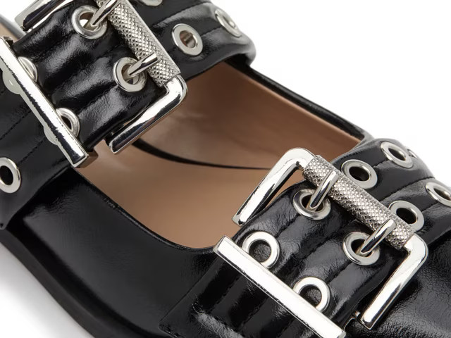 Mix No. 6 Sybel Flat | DSW