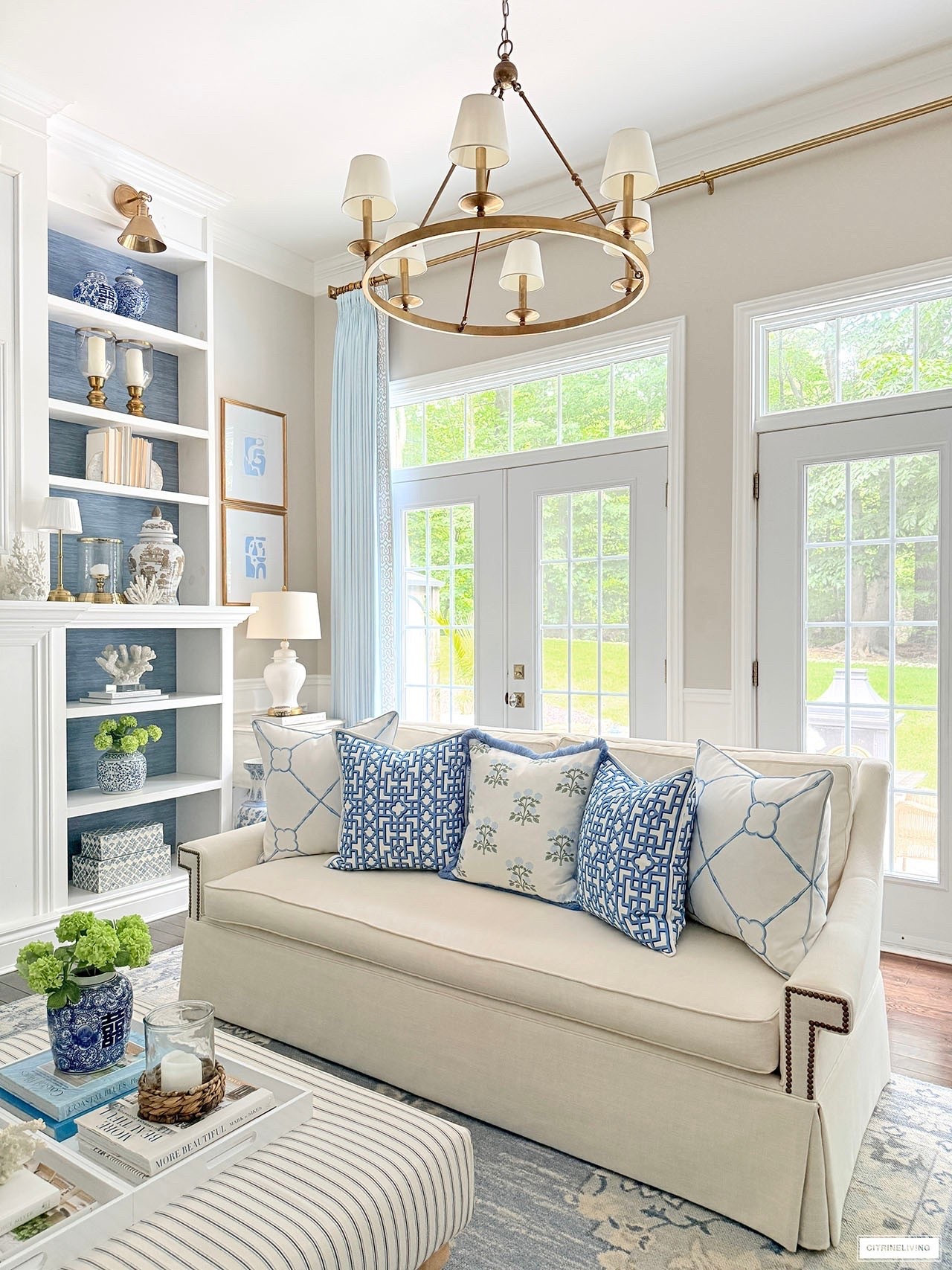 Summer living room decor that’s chic and bright! Layered pattern and color in gorgeous blue and green💙🩵💚

Summer finds, summer home, chic decor, home styling, chic home, living room inspo

#LTKSeasonal #LTKHome