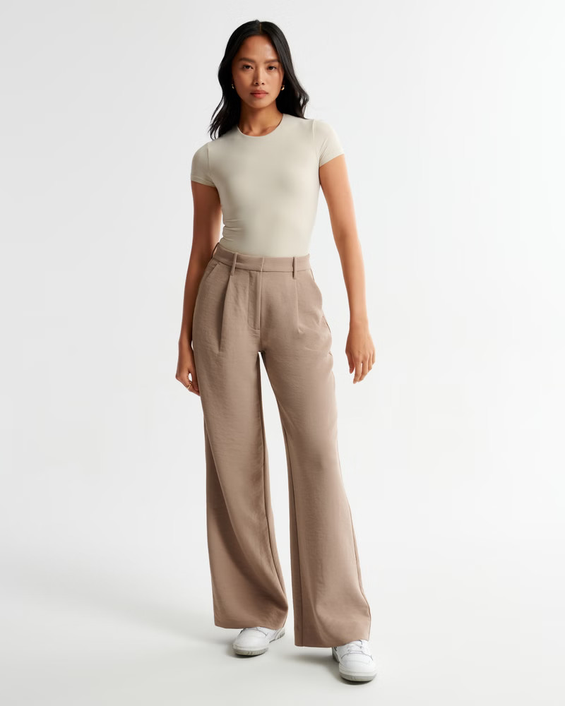 Women's Premium Crepe Tailored Ultra Wide-Leg Pant | Women's Bottoms | Abercrombie.com | Abercrombie & Fitch (US)