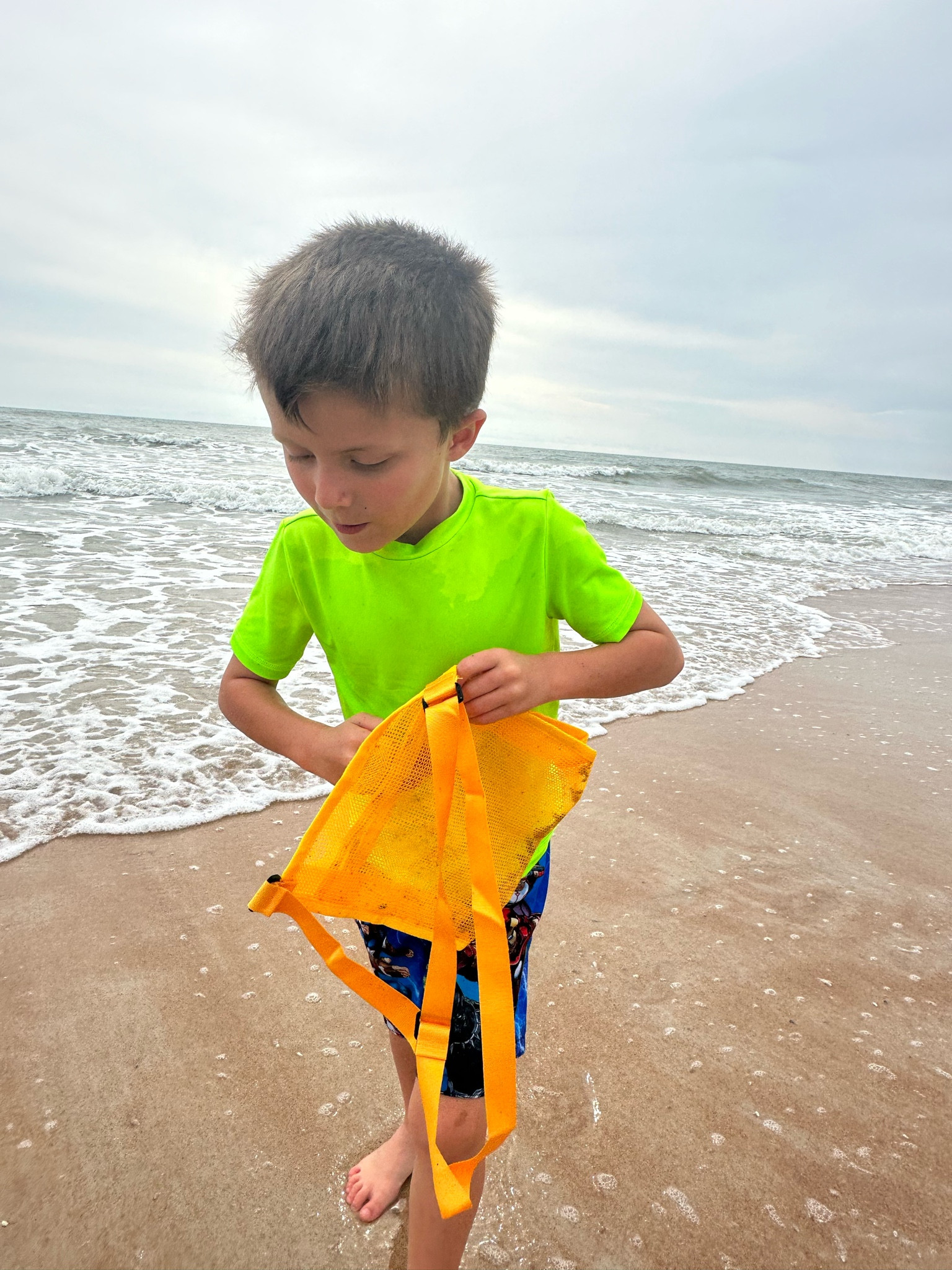 Beach toys

Beach bag for shells 

#LTKFamily #LTKSwim #LTKKids