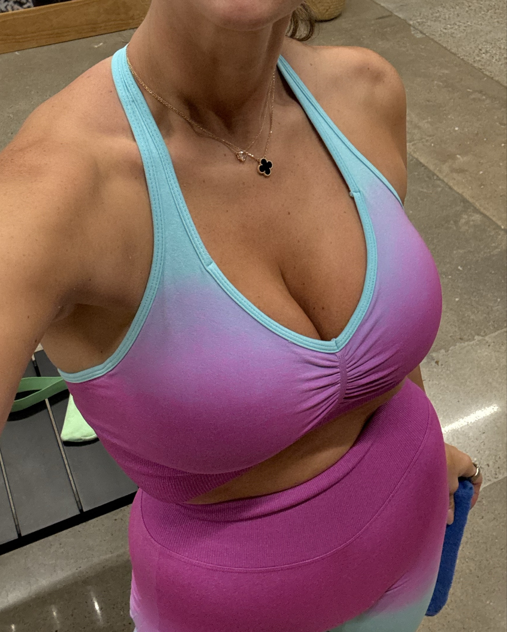 My all-time favorite workout brand, Buffbunny. Had to link my newest set, worked out in them this morning and they’re FIRE! Bottoms make you look like you have a 🍑 and top turns into a vaulter, 9/10 

#LTKActive