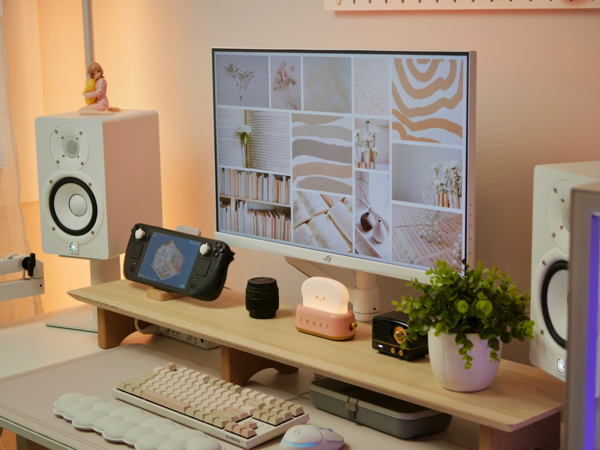 My cozy setup gives all the fall vibes 🍂 

#LTKSeasonal #LTKFind