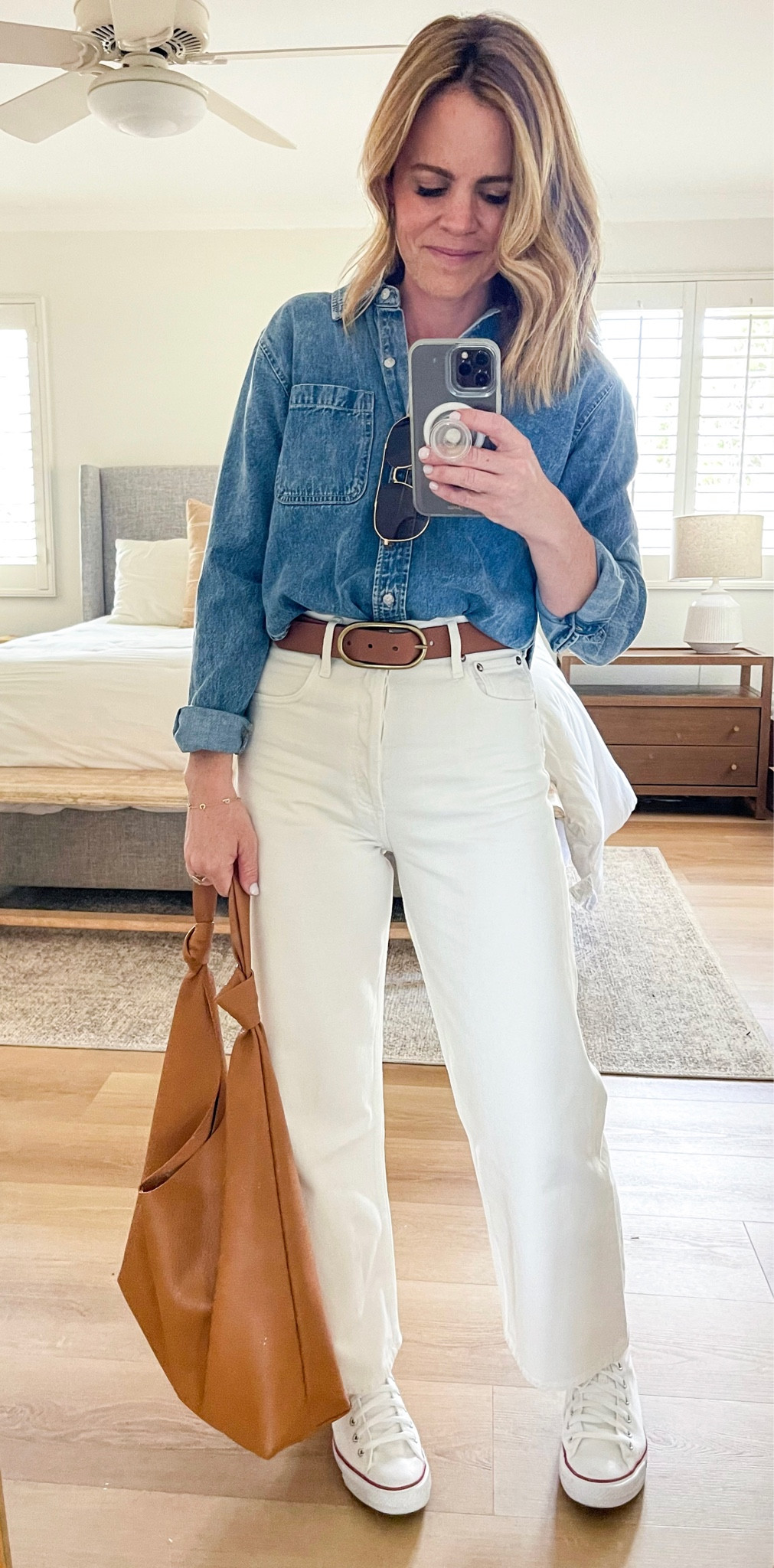OOTD 🤍 Feeling springy today! 🌷
Denim is TTS - I’m in a size 25 

Cropped denim shirt TTS - I’m in a size XS and could size up for a longer fit. 

Target 
Agolde 
Spring 
Casual 
Denim 

#LTKSeasonal #LTKSpringSale #LTKover40