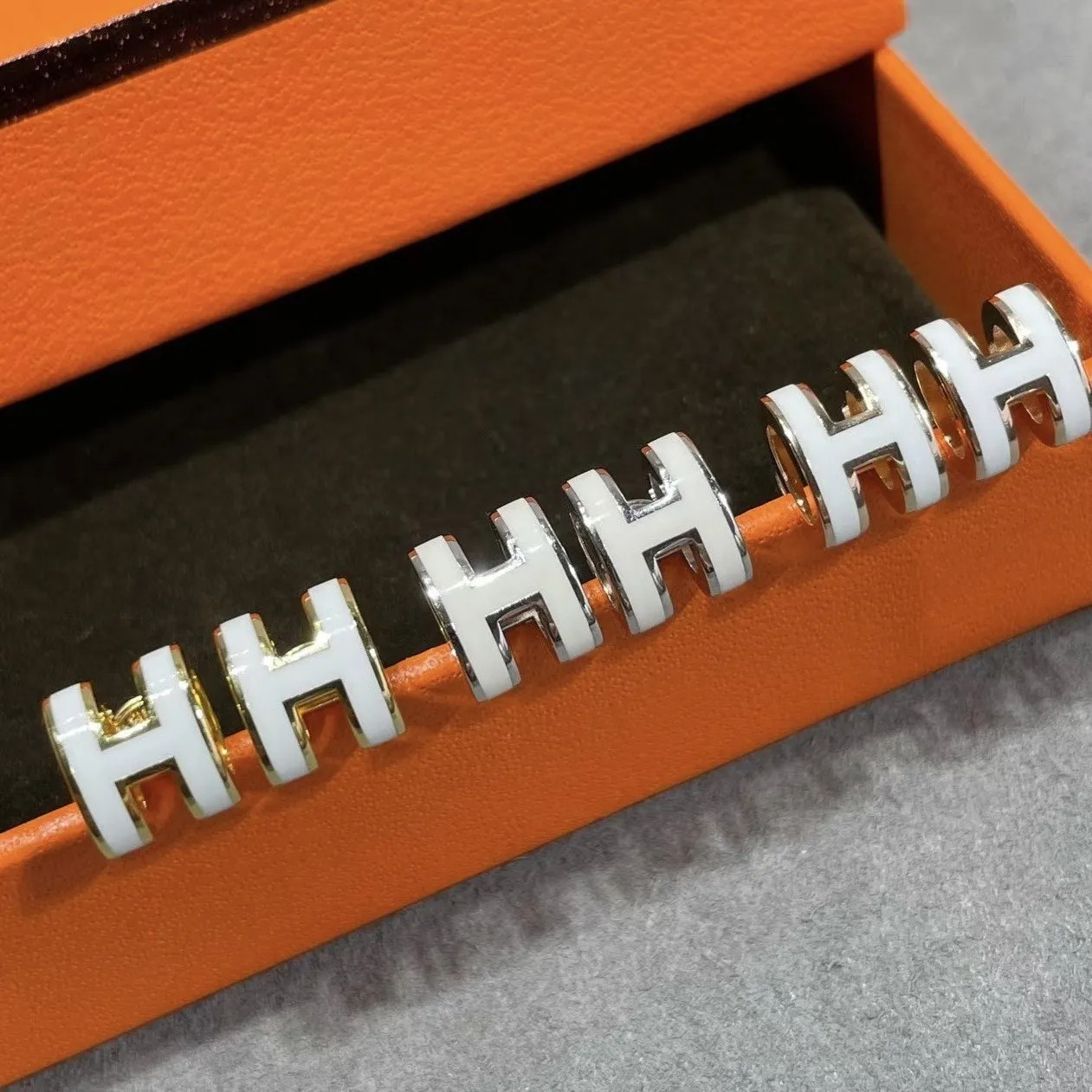 Earrings woman Luxury H Earring Stud Designer Brand Earrings Stud High Quality Fashion Letter Gol... | DHGate