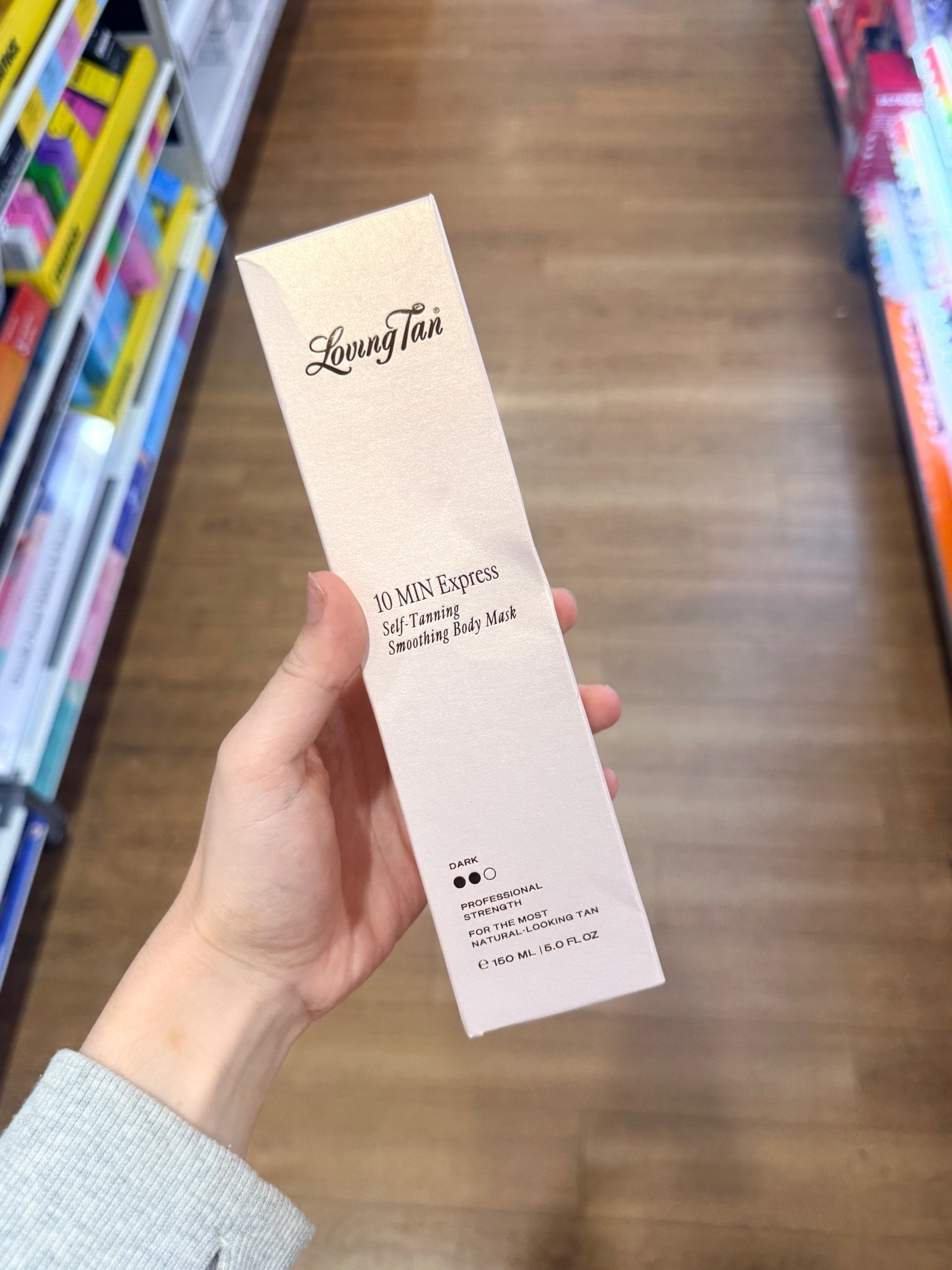 The self tanning brand I’ve used forever came out with a 10 minute version and I’ve heard great things so I’m so excited to try it 

The fact that I don’t have to think about it or plan that far ahead with my showering schedule is very appealing to me 

They have a smaller tester size, but I’m full sending it 

Will report back ￼