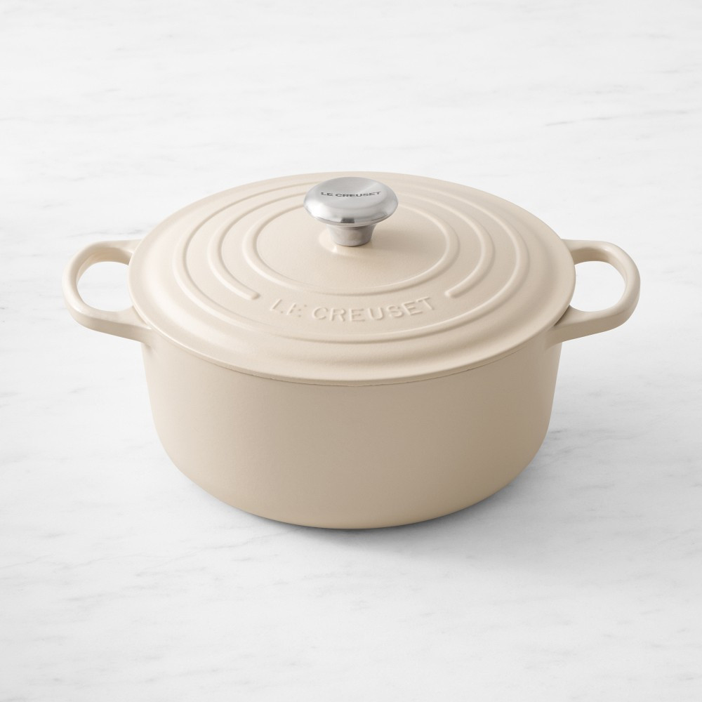 Le Creuset Signature Enameled Cast Iron Round Dutch Oven | Williams-Sonoma