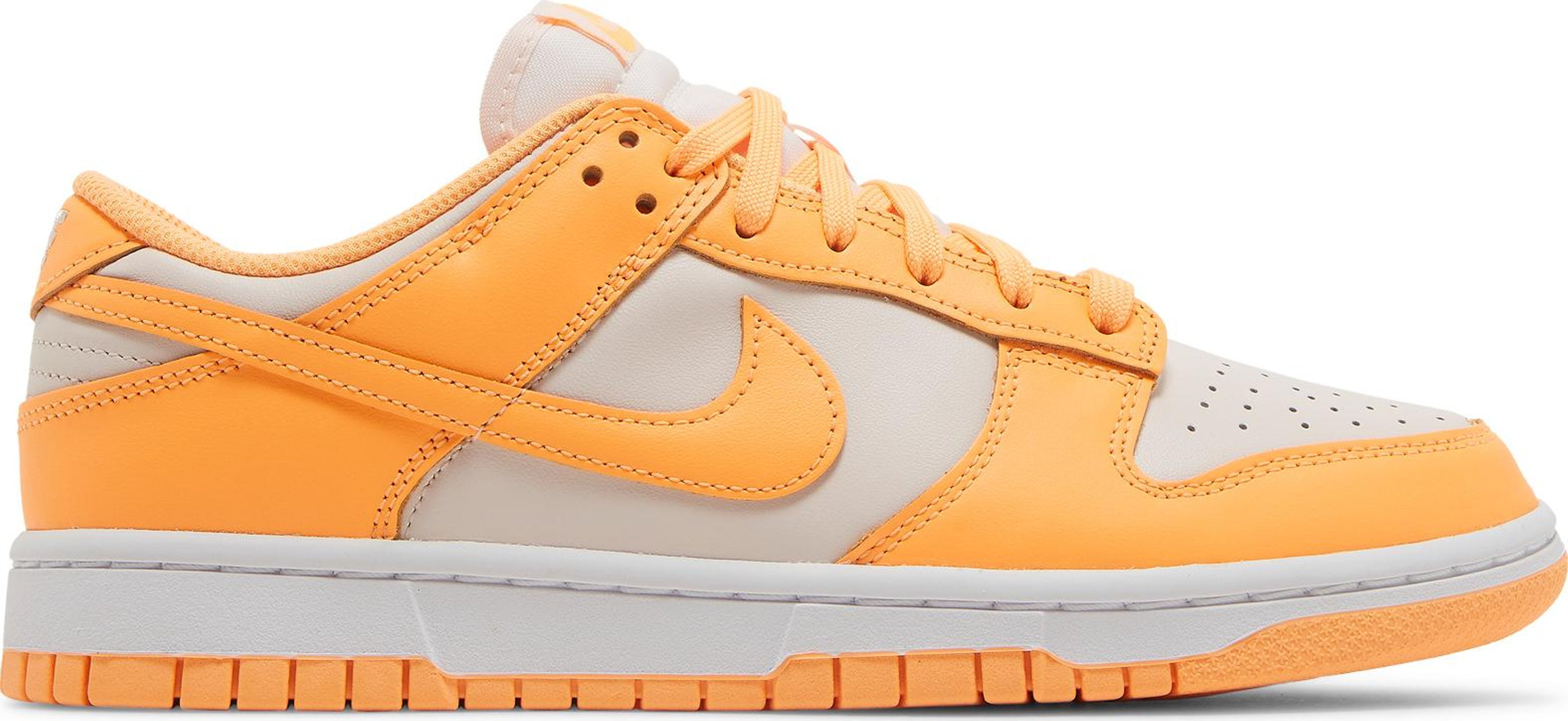 Wmns Dunk Low 'Peach Cream' | GOAT