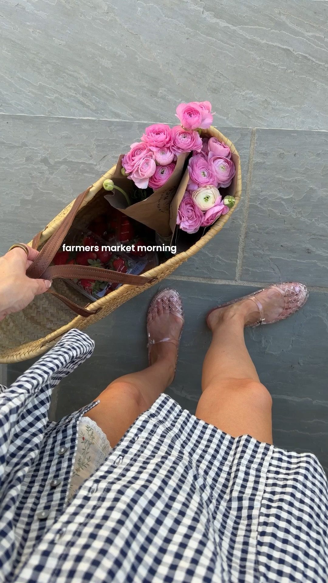 Farmers market morning ✨ this is the best gingham top that is more like a dress! 

#LTKmomlife #LTKSeasonal #LTKBump