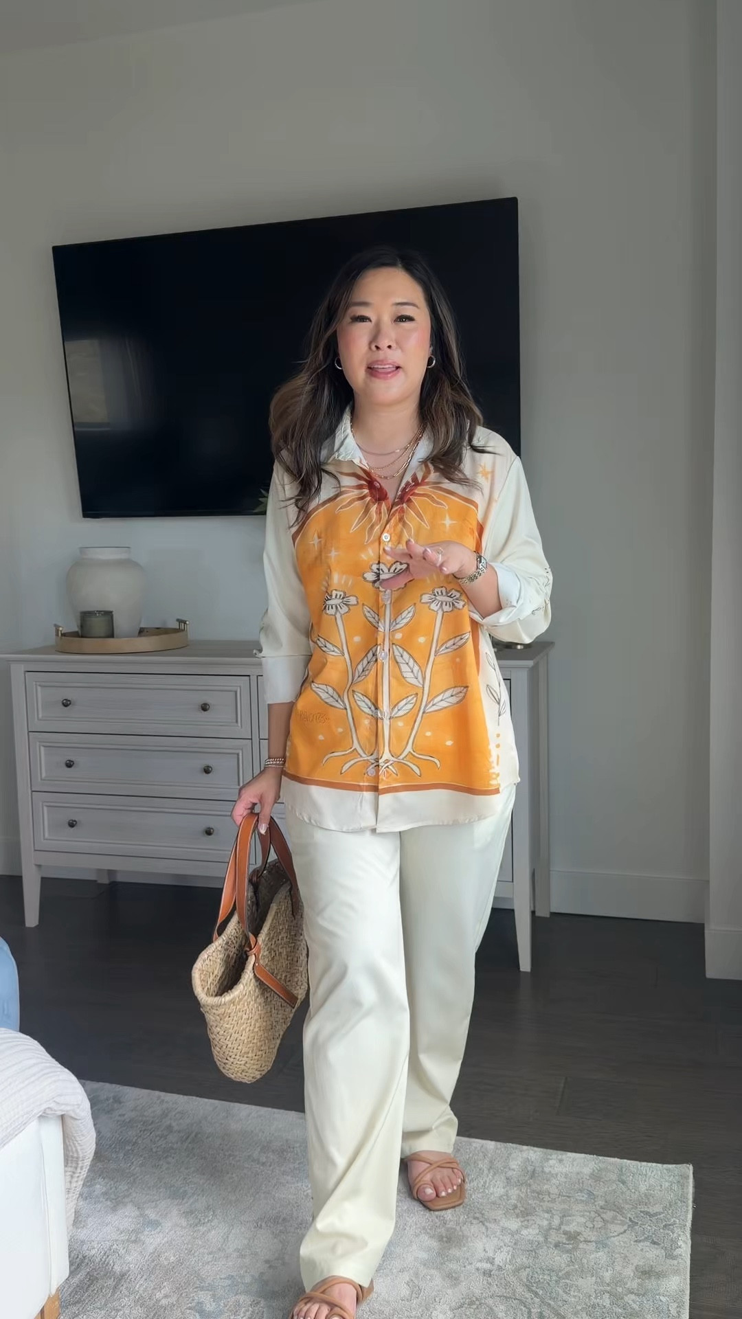 Amazon set that looks nothing like the stock photo and I would not recommend. 😂

Wearing a medium 

#LTKSeasonal #LTKootd #LTKPetite