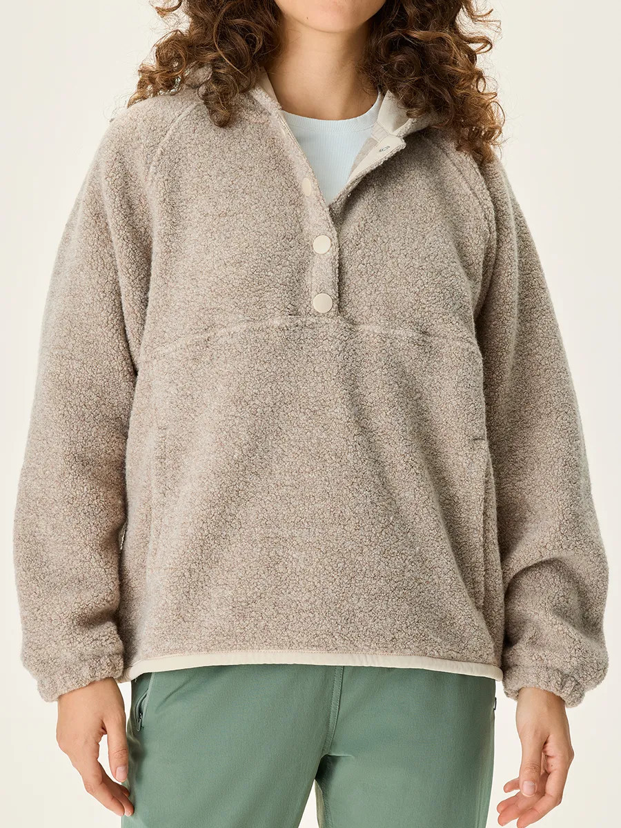 MegaFleece Snap Up HoodieA Heart | Outdoor Voices