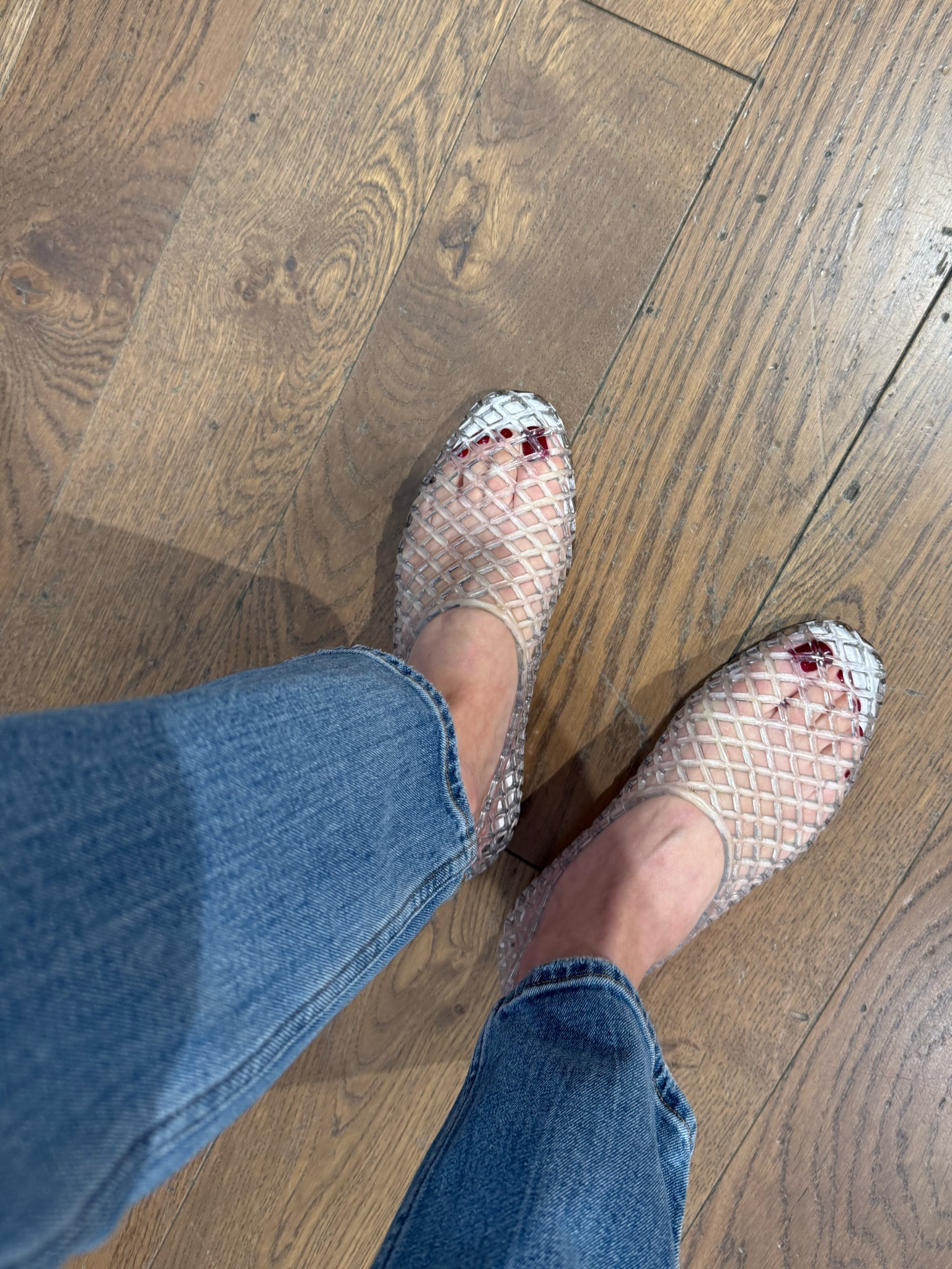 Jelly flats 

#jelly #jellies #jellyflats #jellysands #gap #gapcanada #summersandals 

#LTKsummer #LTKstyletip #LTKcanada