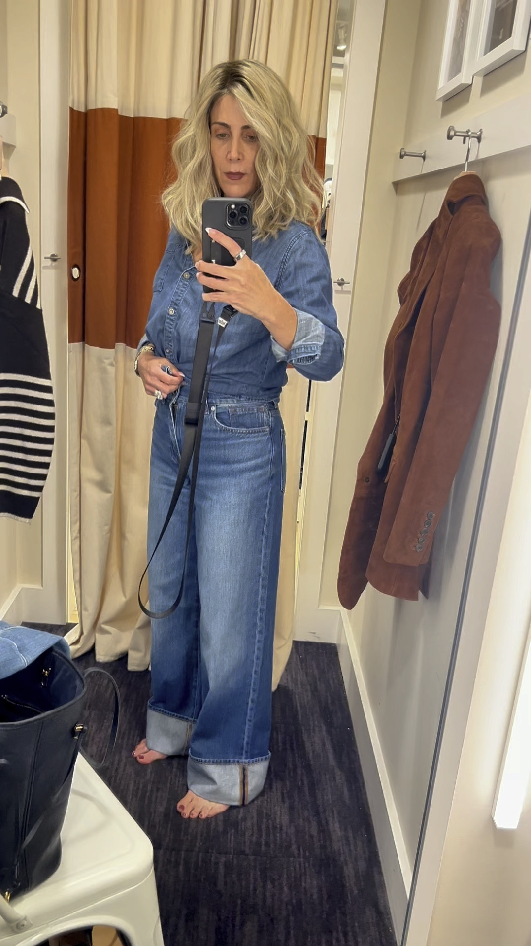 These cuffed jeans fit like a glove! Wearing a size 27. 

#LTKStyleTip #LTKSeasonal #LTKOver40