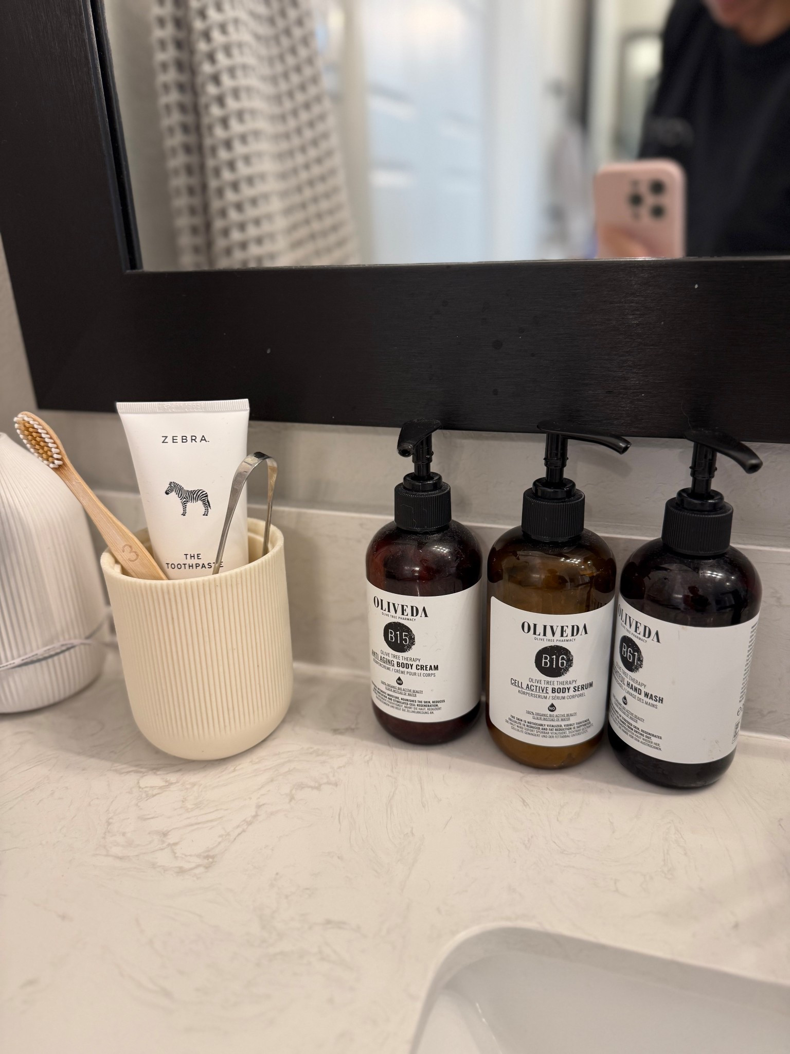 there’s just something about leveling up your bathroom starting with a nontoxic bamboo toothbrush and the best toothpaste!