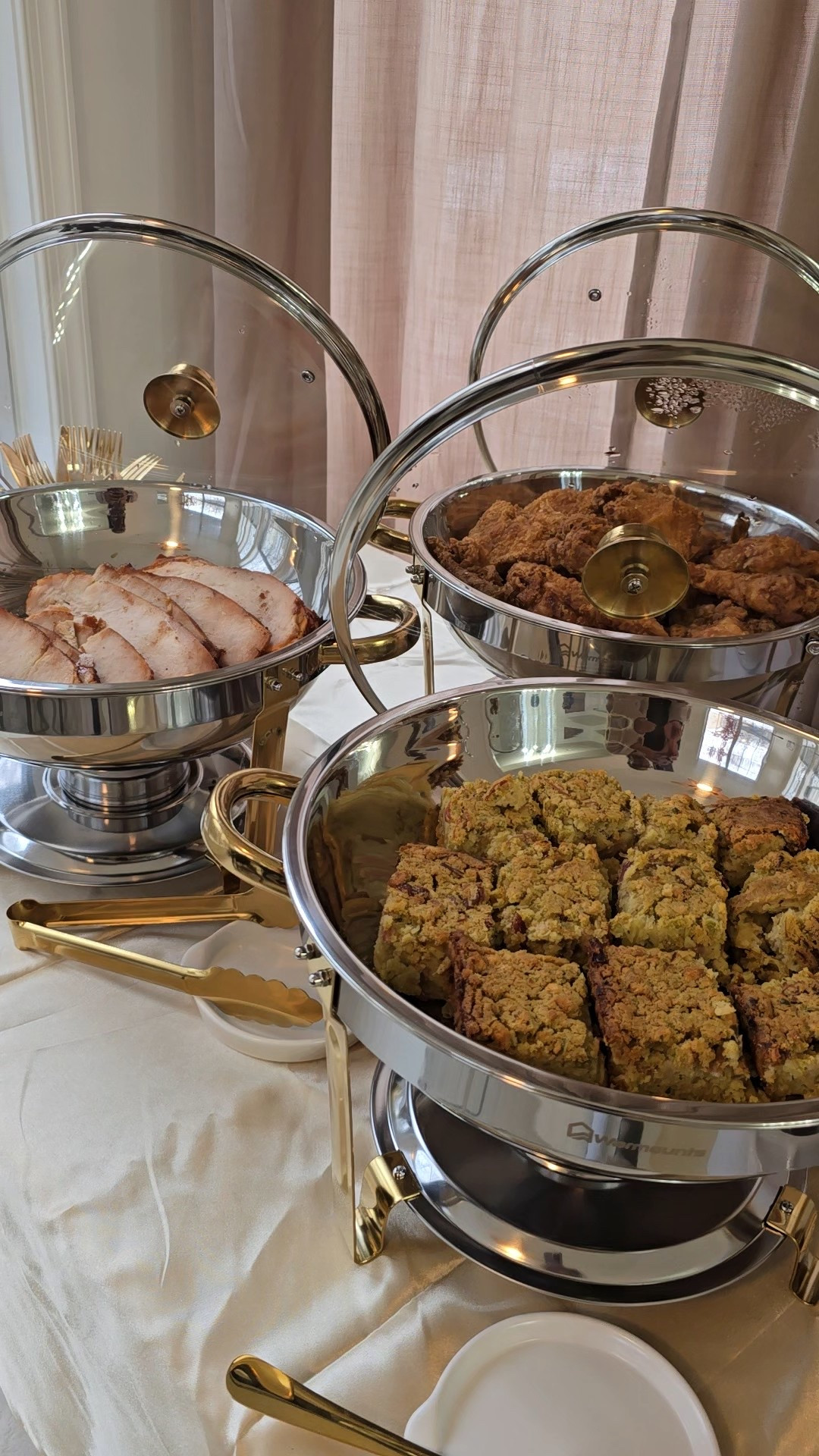 Holiday hosting made easy. Everything you need for a beautiful buffet.

#LTKHome #LTKfoodie #LTKHoliday