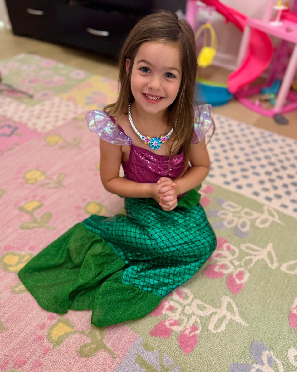 Little mermaid costume. 🧜🏻‍♀️❤️

#princessdress #littlemermaid #ariel #mermaid #kidshalloween #disney

#LTKHalloween #LTKKids #LTKSaleAlert