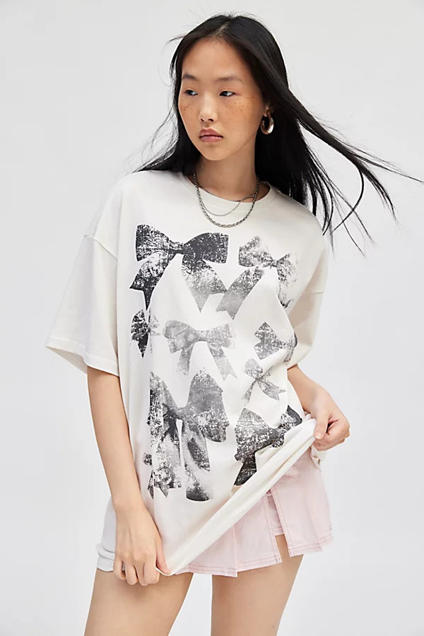 Kimchi Blue Bow Graphic T-Shirt Dress | Urban Outfitters (US and RoW)