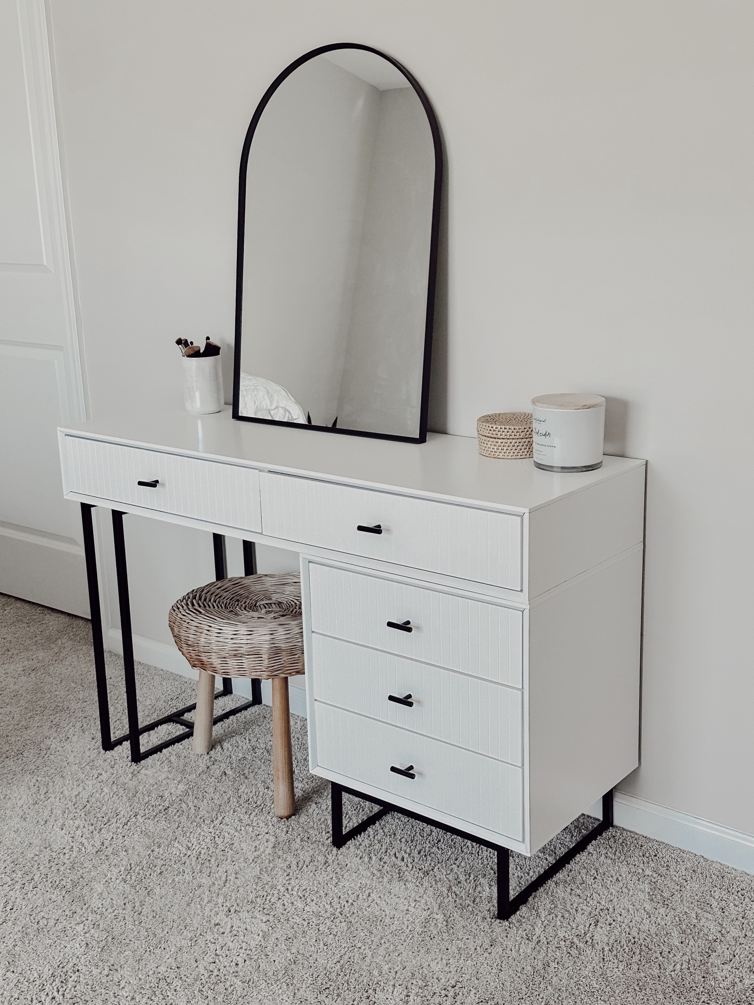 my vanity 💄💋✨