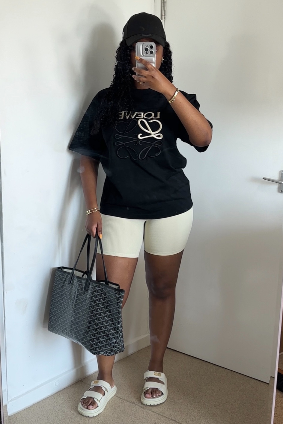 Casual summer beige and black outfit 

#LTKFind #LTKstyletip #LTKunder100