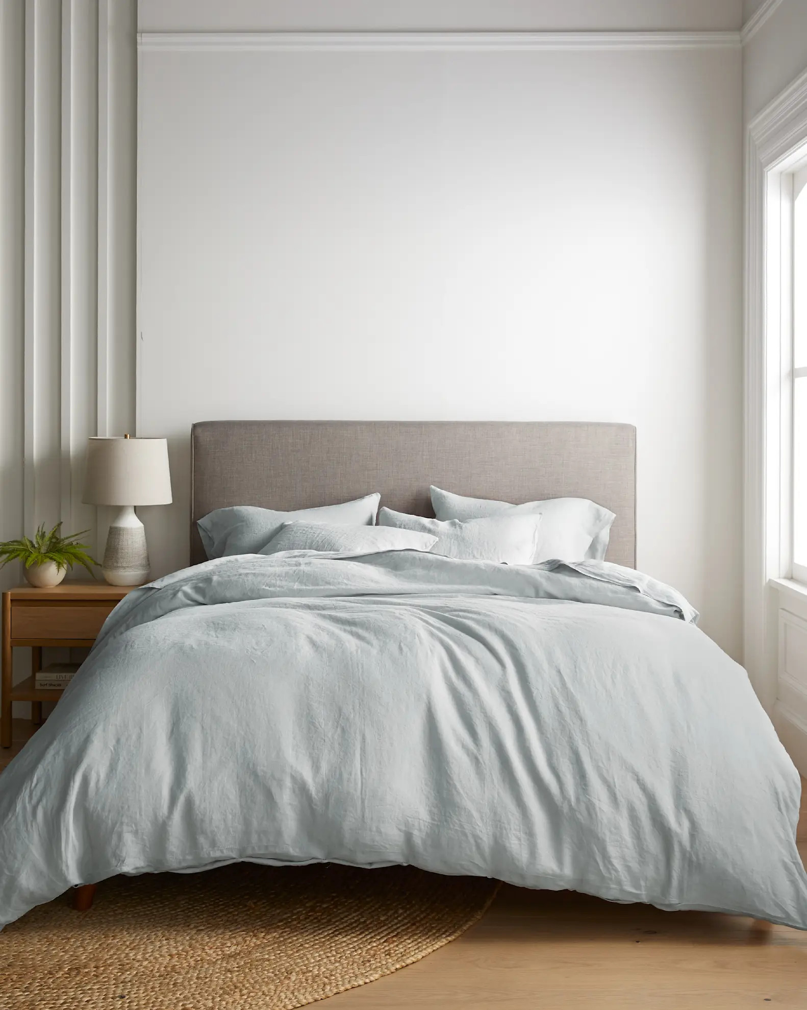 Linen Duvet Cover Set in Light Grey | Quince