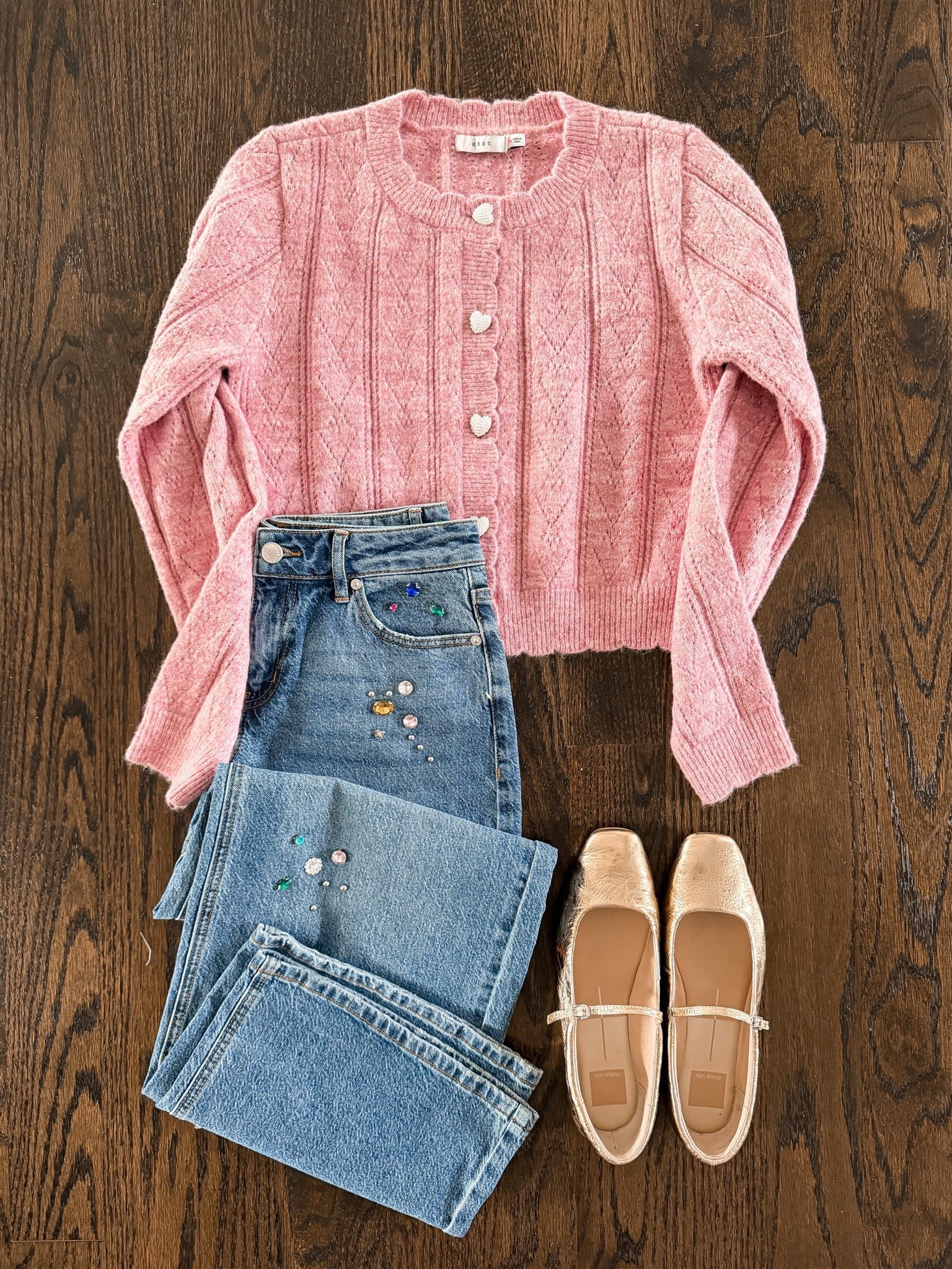 Pink cardigan, embellished jeans, and flats = effortless outfit win ✨

#LTKootd #LTKSeasonal #LTKFindsUnder50