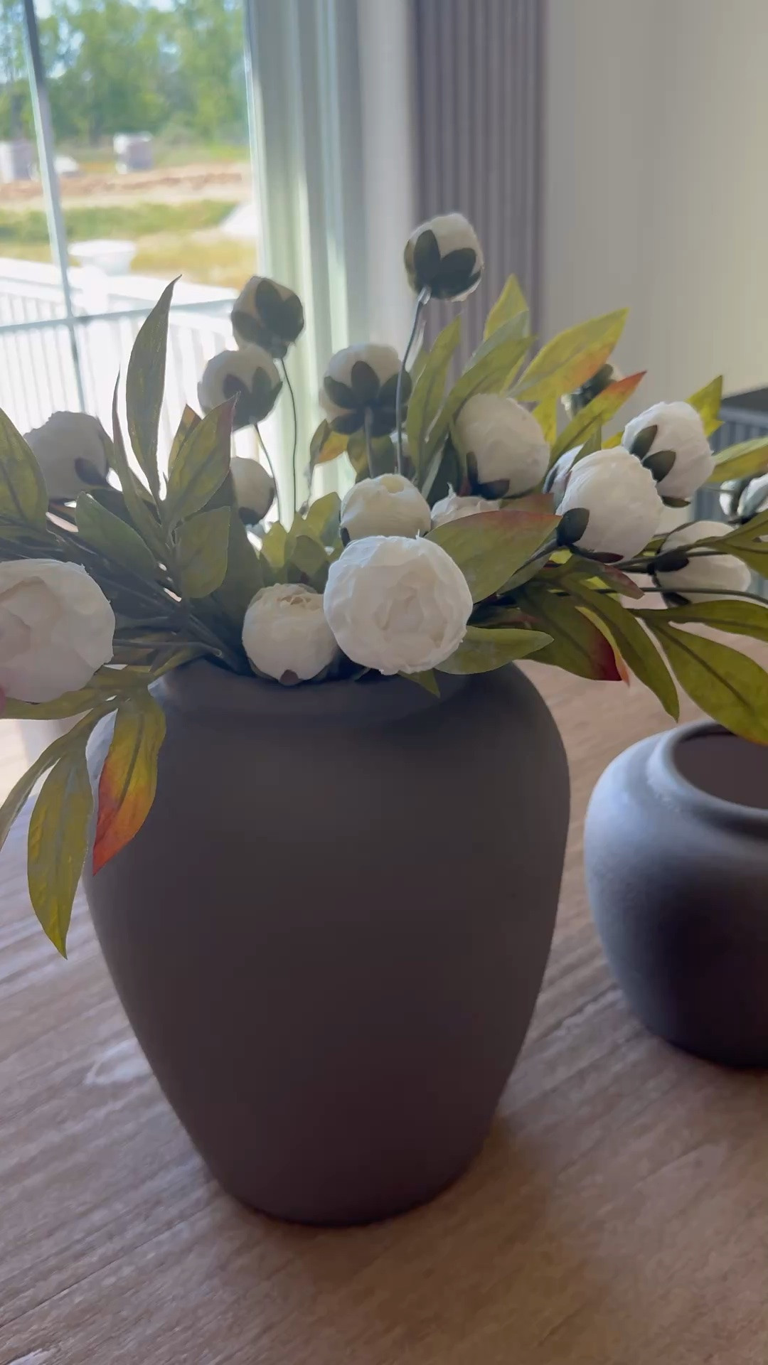 Luxenhome vase, urn vase, floral arrangement, vase

#LTKHome #LTKSaleAlert #LTKU
