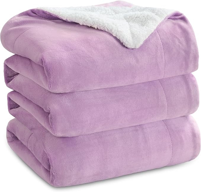 Bedsure GentleSoft Sherpa Fleece Blankets Queen Size for Bed - Thick and Warm Throw for Girls and... | Amazon (US)