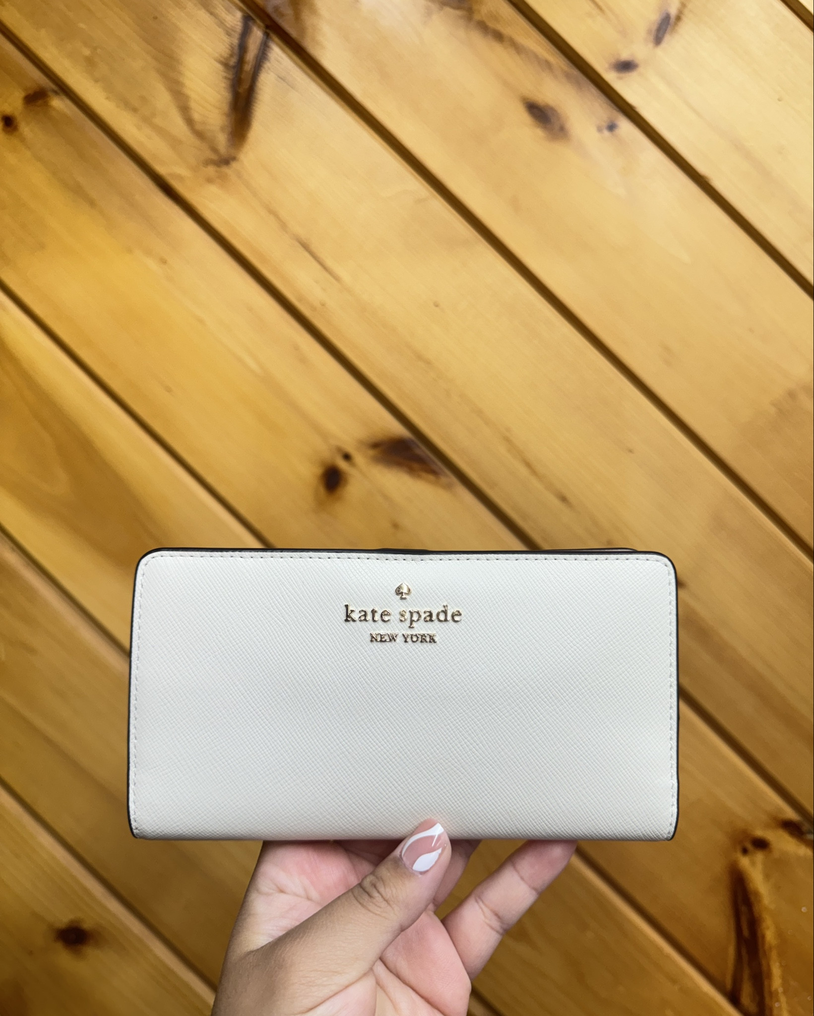 Kate Spade wallet 🔥 such a cute find!! Perfect for a Mother’s Day gift! 

#LTKGiftGuide #LTKfindsunder50 #LTKitbag